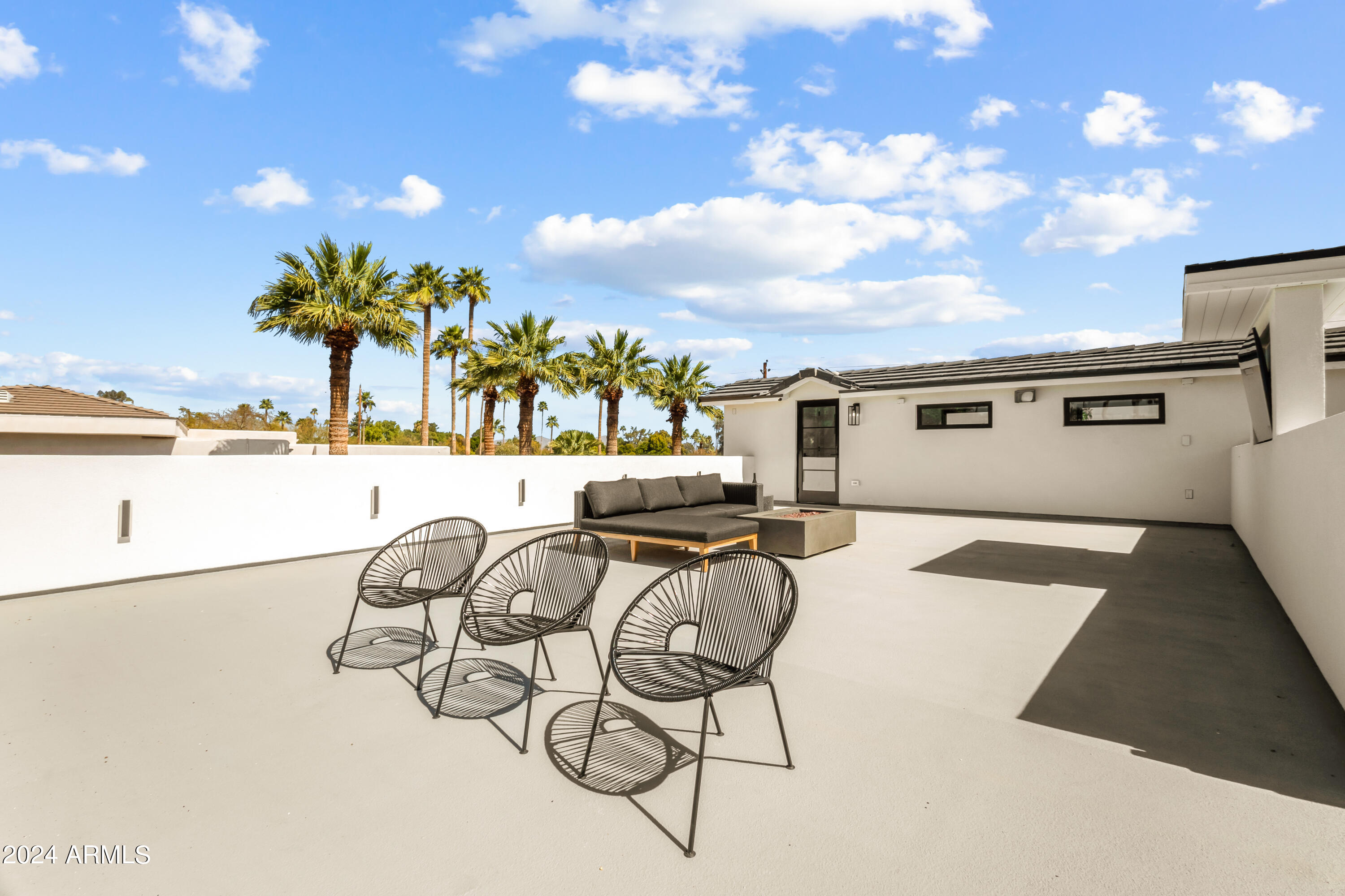 CAMELBACK CLUB ESTATES - Residential
