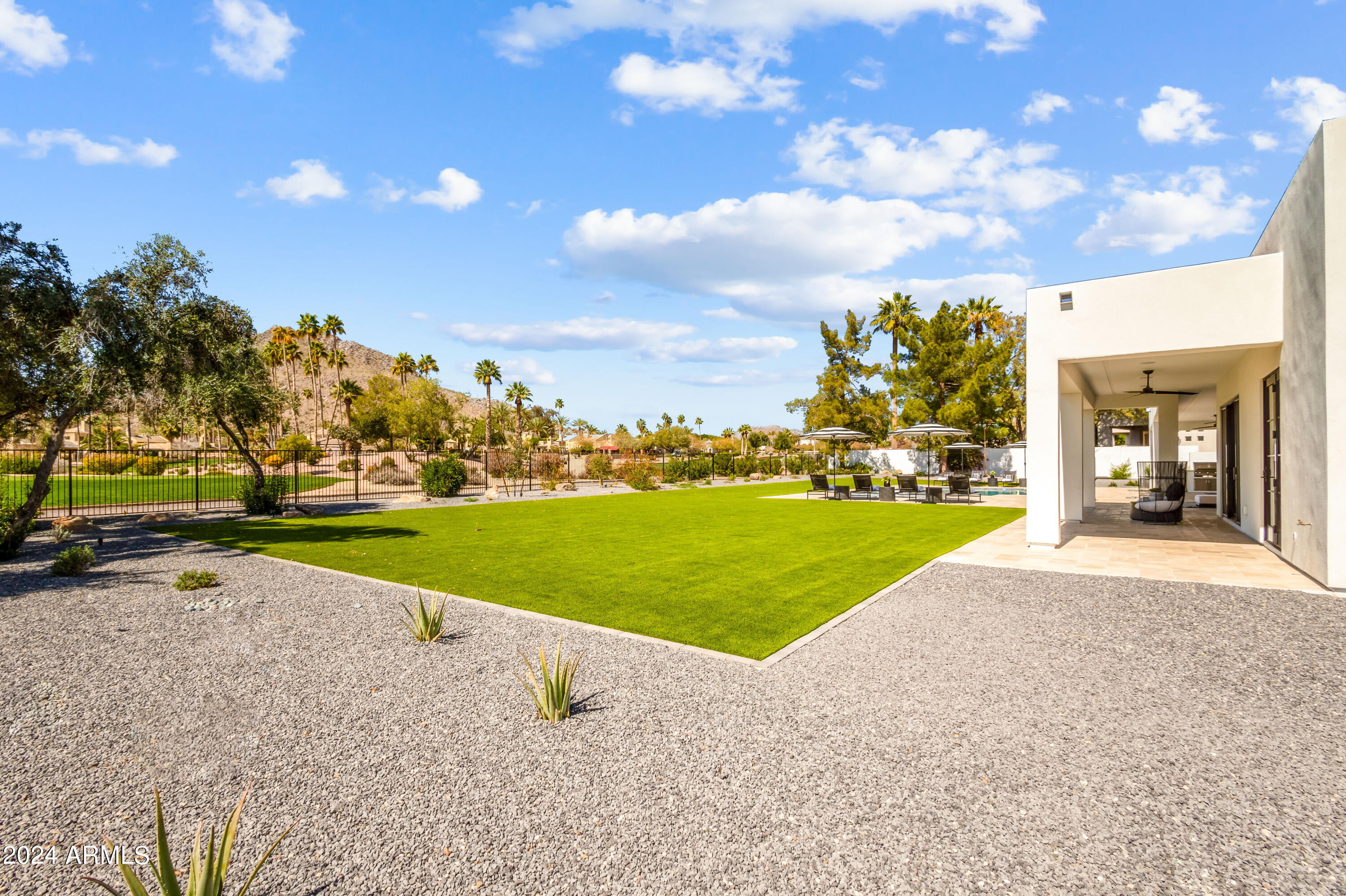CAMELBACK CLUB ESTATES - Residential
