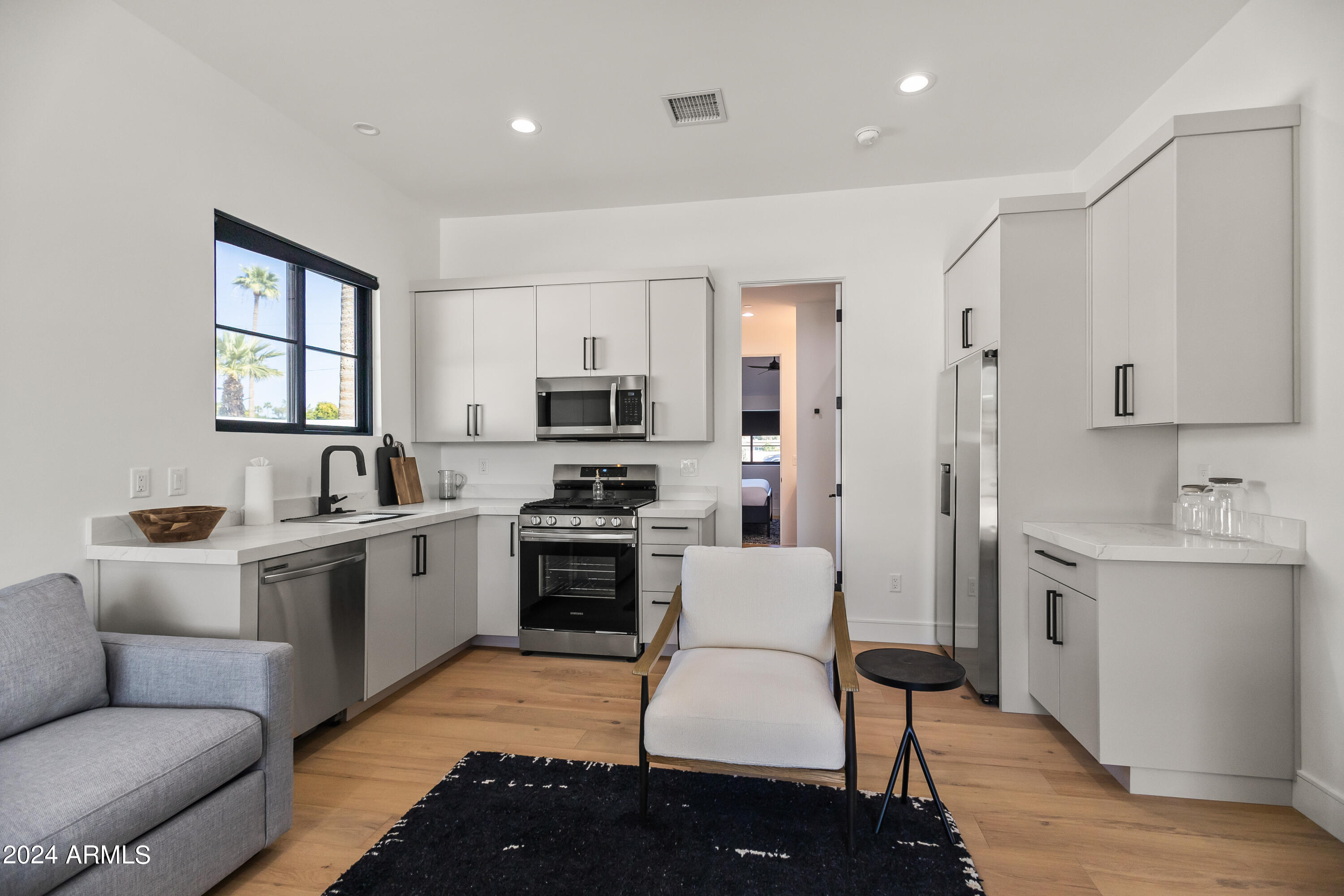 CAMELBACK CLUB ESTATES - Residential