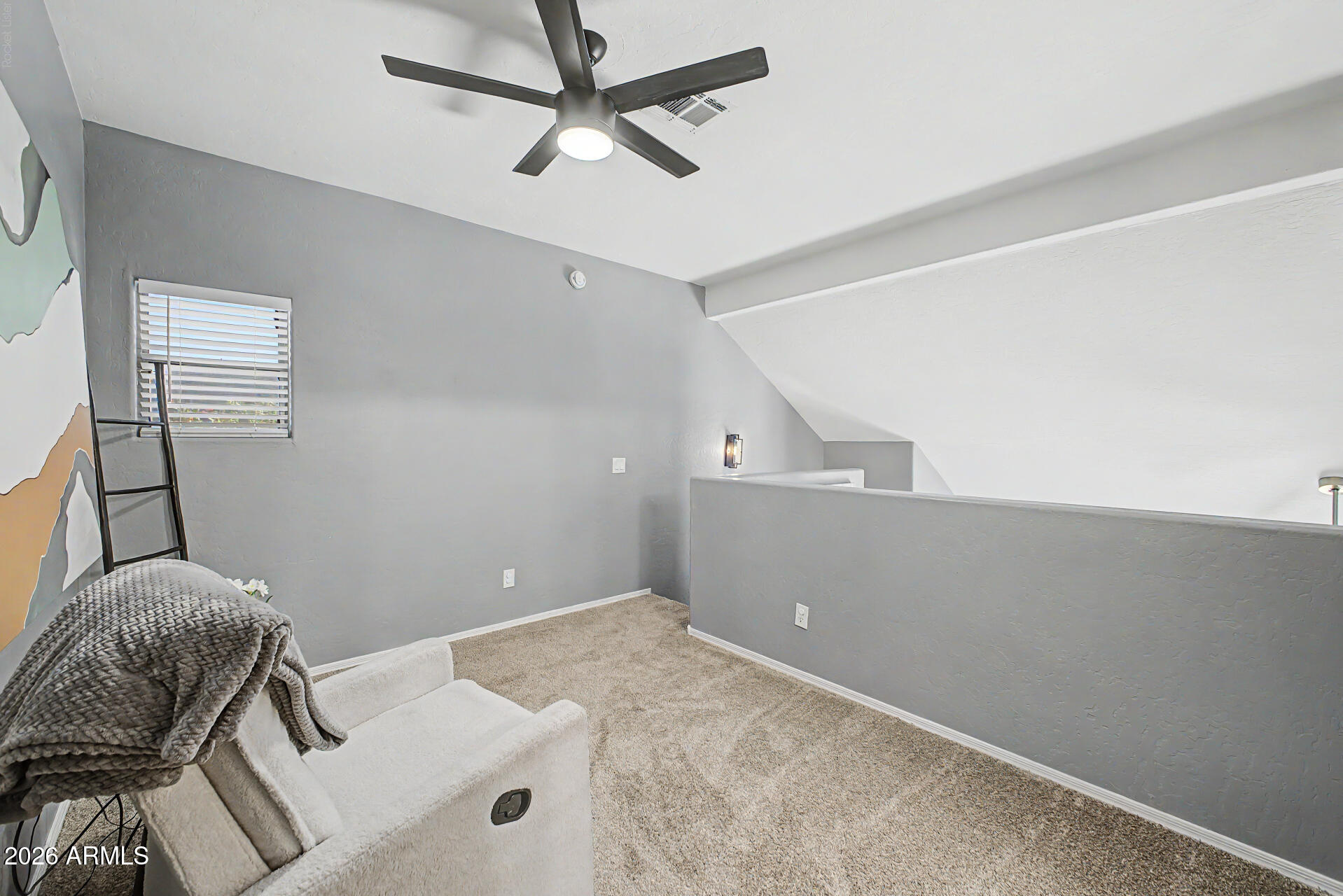 RIO VENTANA TOWNHOMES - Residential