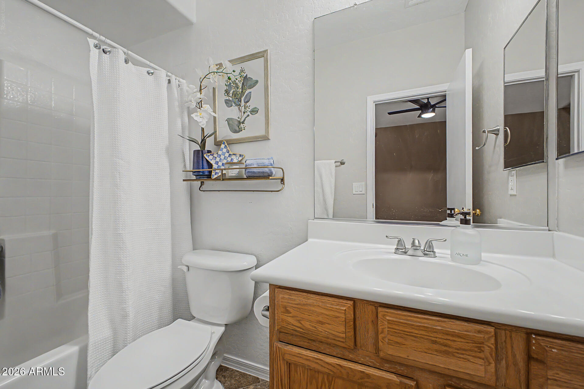 RIO VENTANA TOWNHOMES - Residential