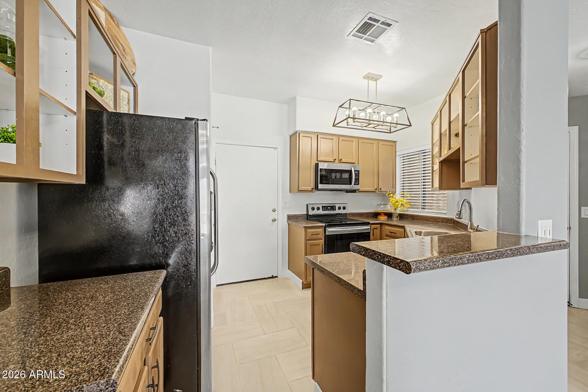 RIO VENTANA TOWNHOMES - Residential
