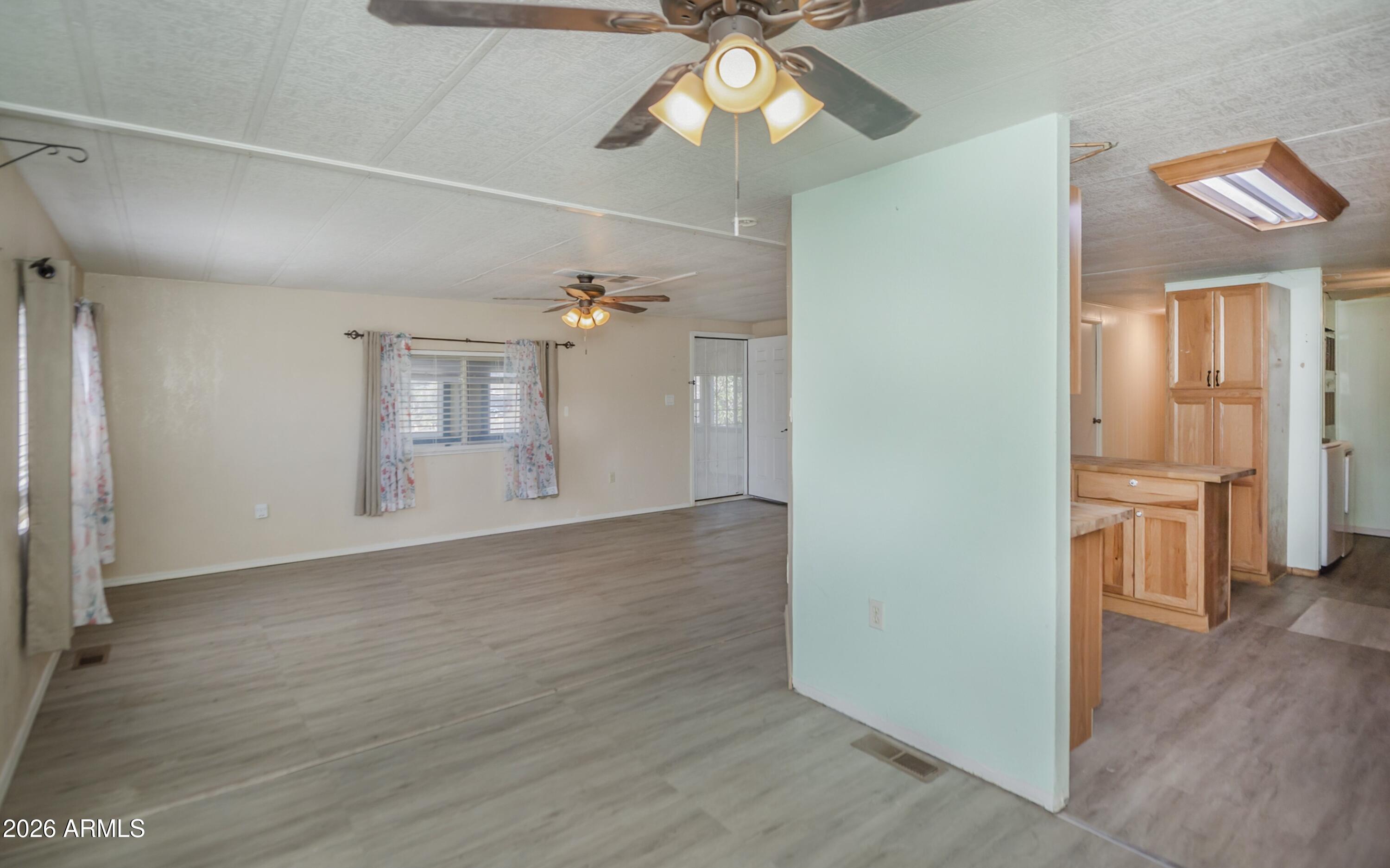 CORDES LAKES - Residential