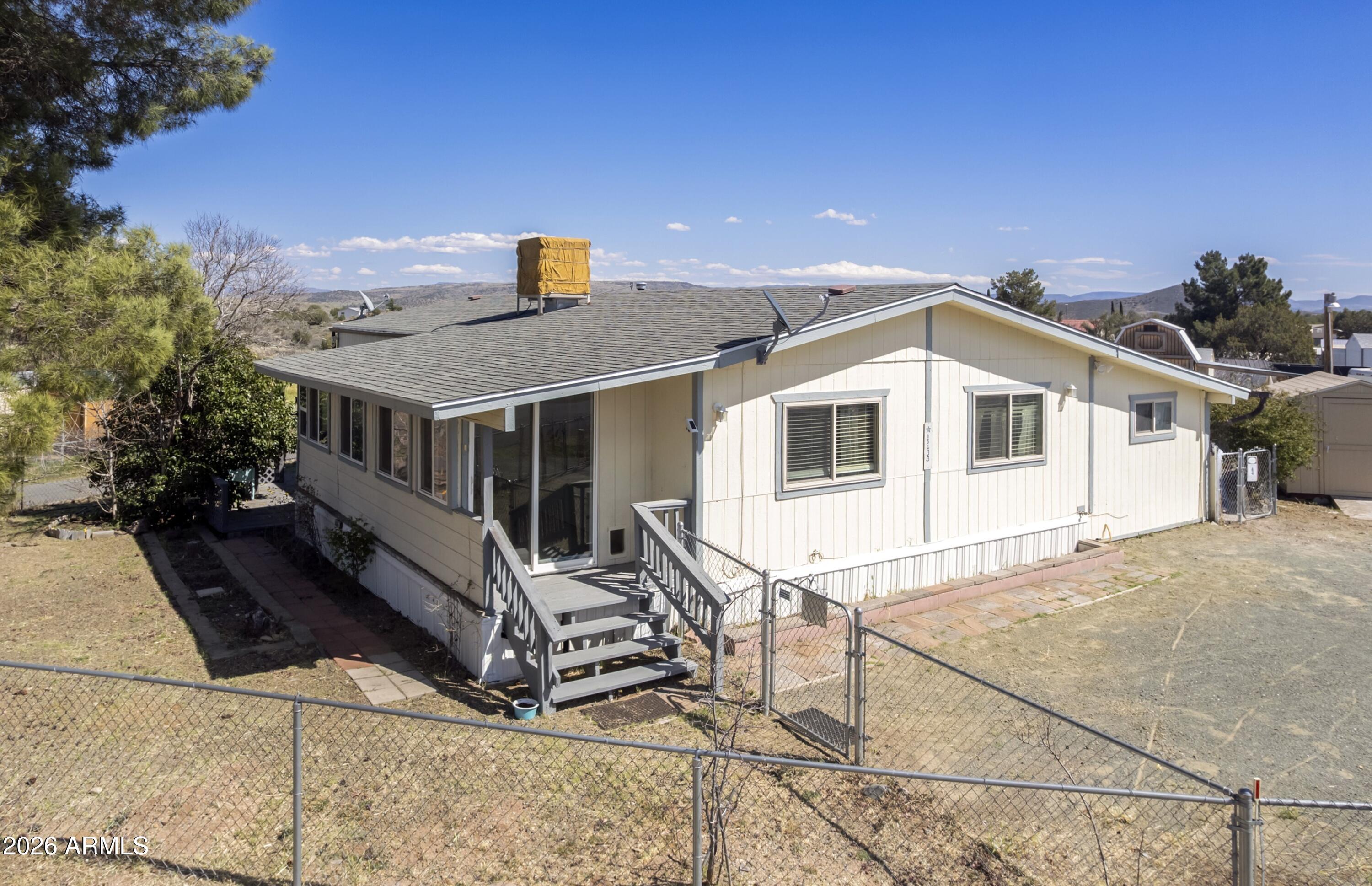 CORDES LAKES - Residential