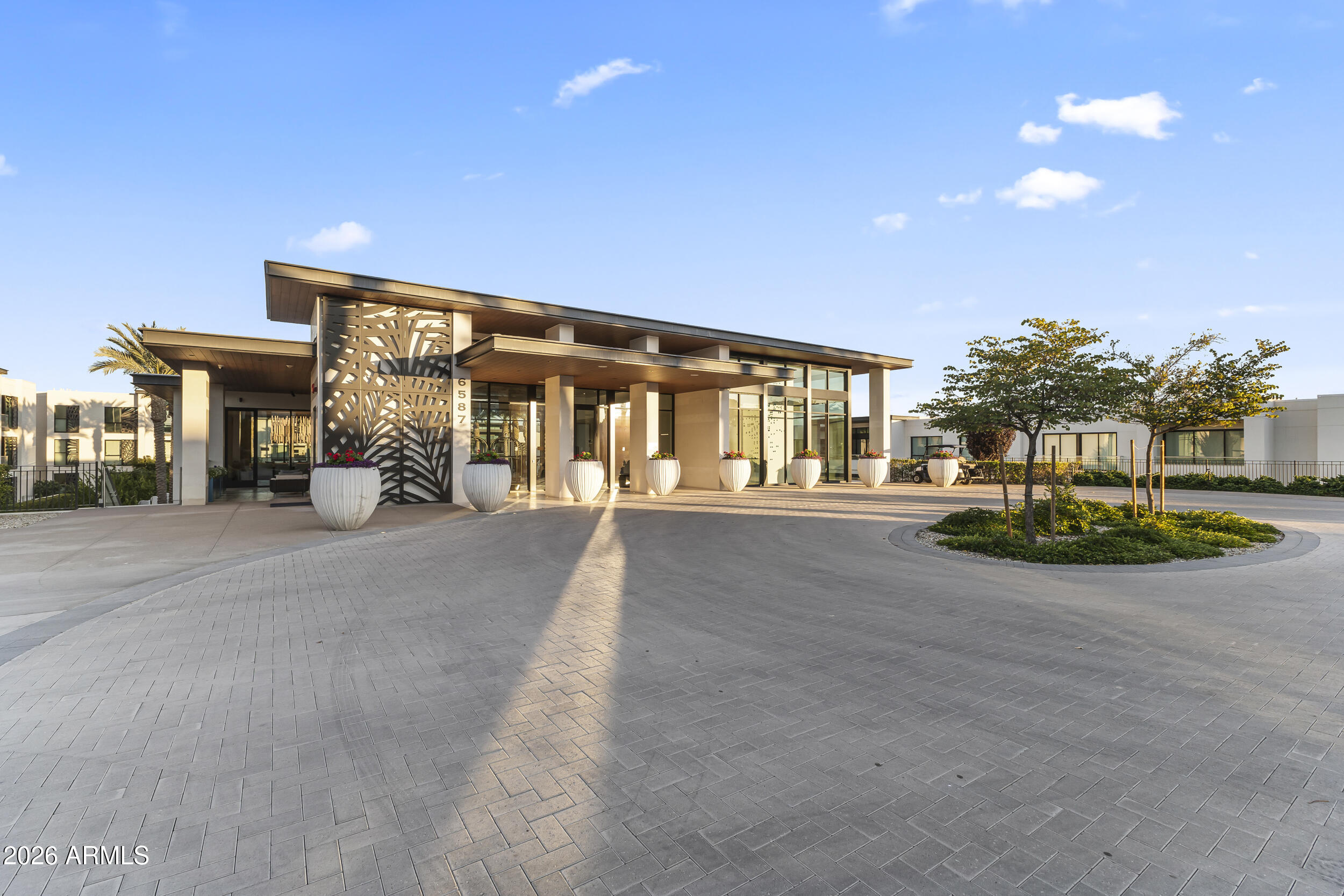 7000 EAST LINCOLN VILLAS CONDOMINIUM 1 - Residential