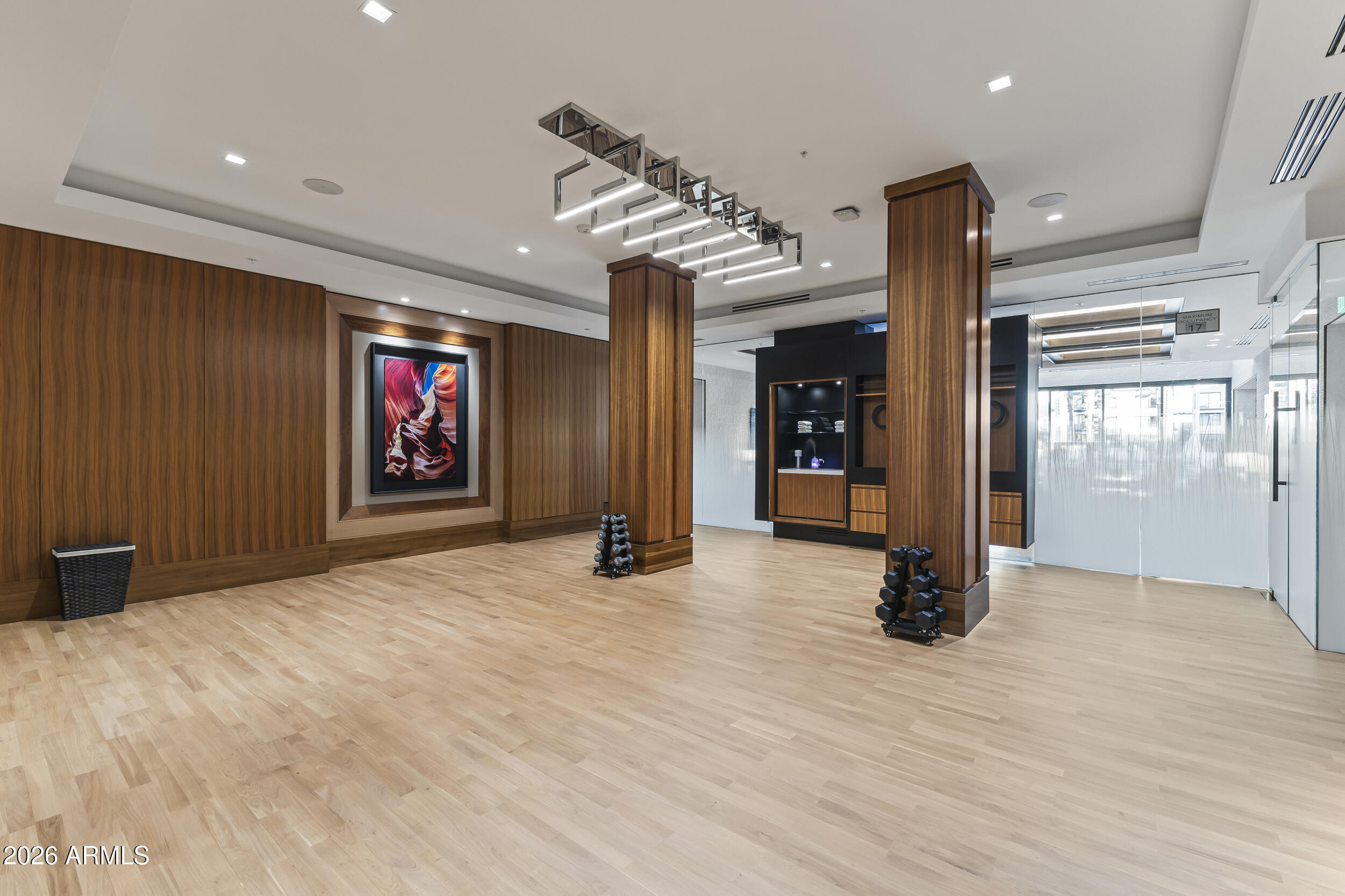 7000 EAST LINCOLN VILLAS CONDOMINIUM 1 - Residential
