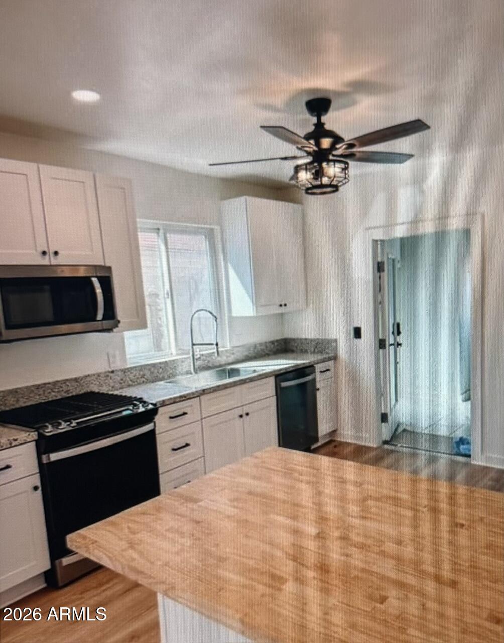 DOUGLAS - Residential