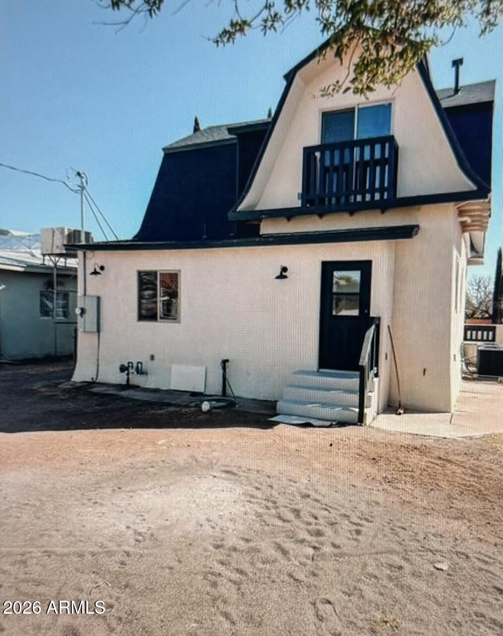 DOUGLAS - Residential