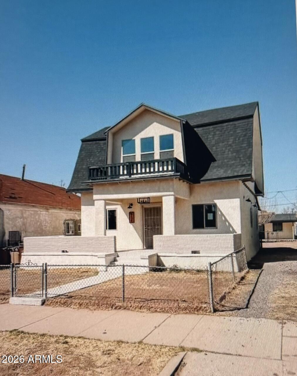 COME CHECK OUT THIS BEAUTIFULLY REMODELED 100 YEAR OLD HOME. THE MAIN HOUSE IS A 3 BEDROOM 3 BATH WITH 2 MASTER SUITES ON THE 2ND FLOOR AND 1 BEDROOM 1 BATH ON THE 1ST FLOOR. THIS SHOW STOPPER OF A HOUSE HAS A BRAND NEW SPLIT CENTRAL HEATING AND COOLING SYSTEM ONE FOR THE BOTTOM FLOOR AND ONE FOR THE TOP FLOOR. THE BACK STUDIO/MOTHER IN LAW SUITE HAS BEEN FULLY REMODELED AND READY TO MOVE INTO.