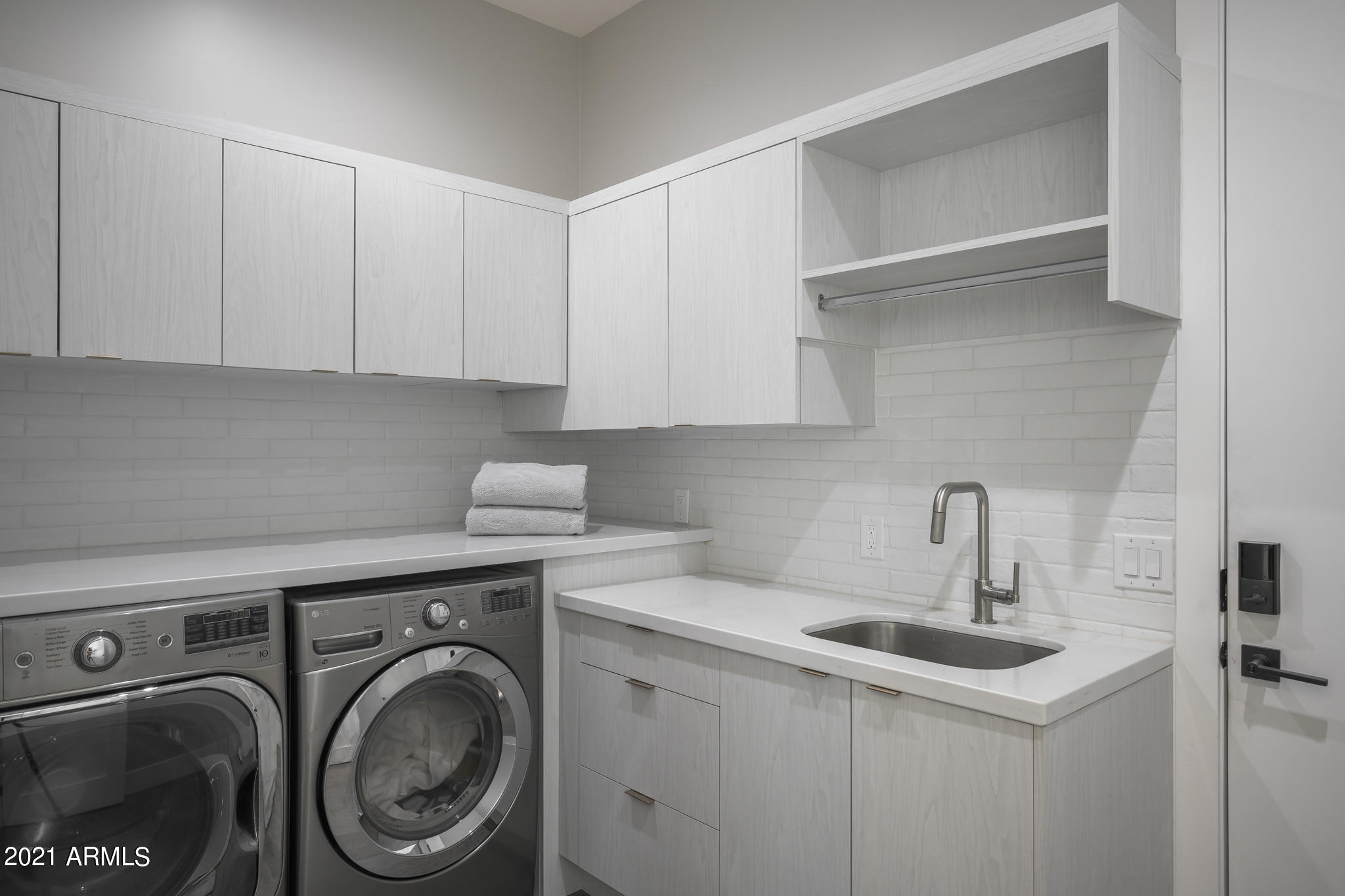 HERITAGE HILLS UNIT 2 - Residential