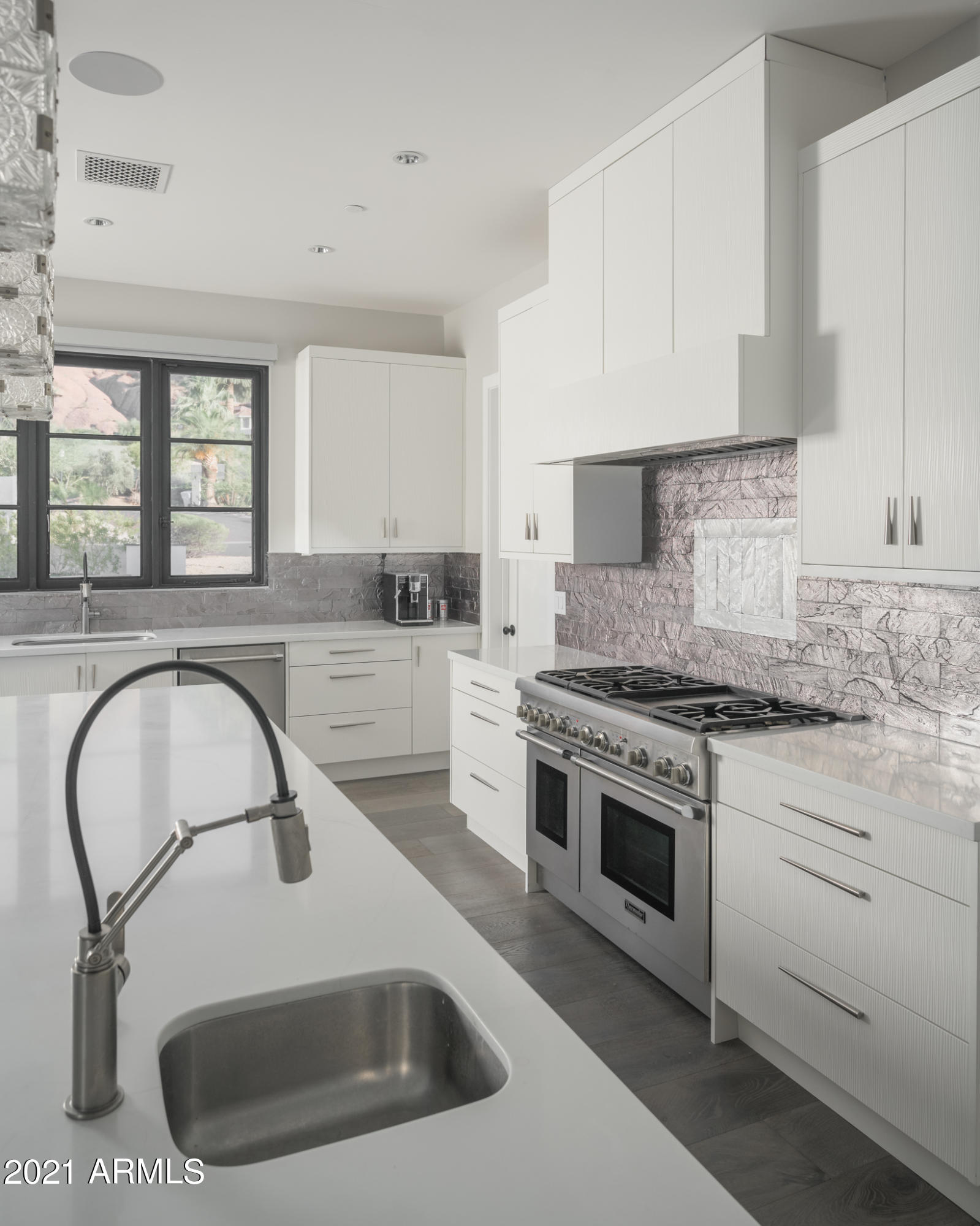 HERITAGE HILLS UNIT 2 - Residential