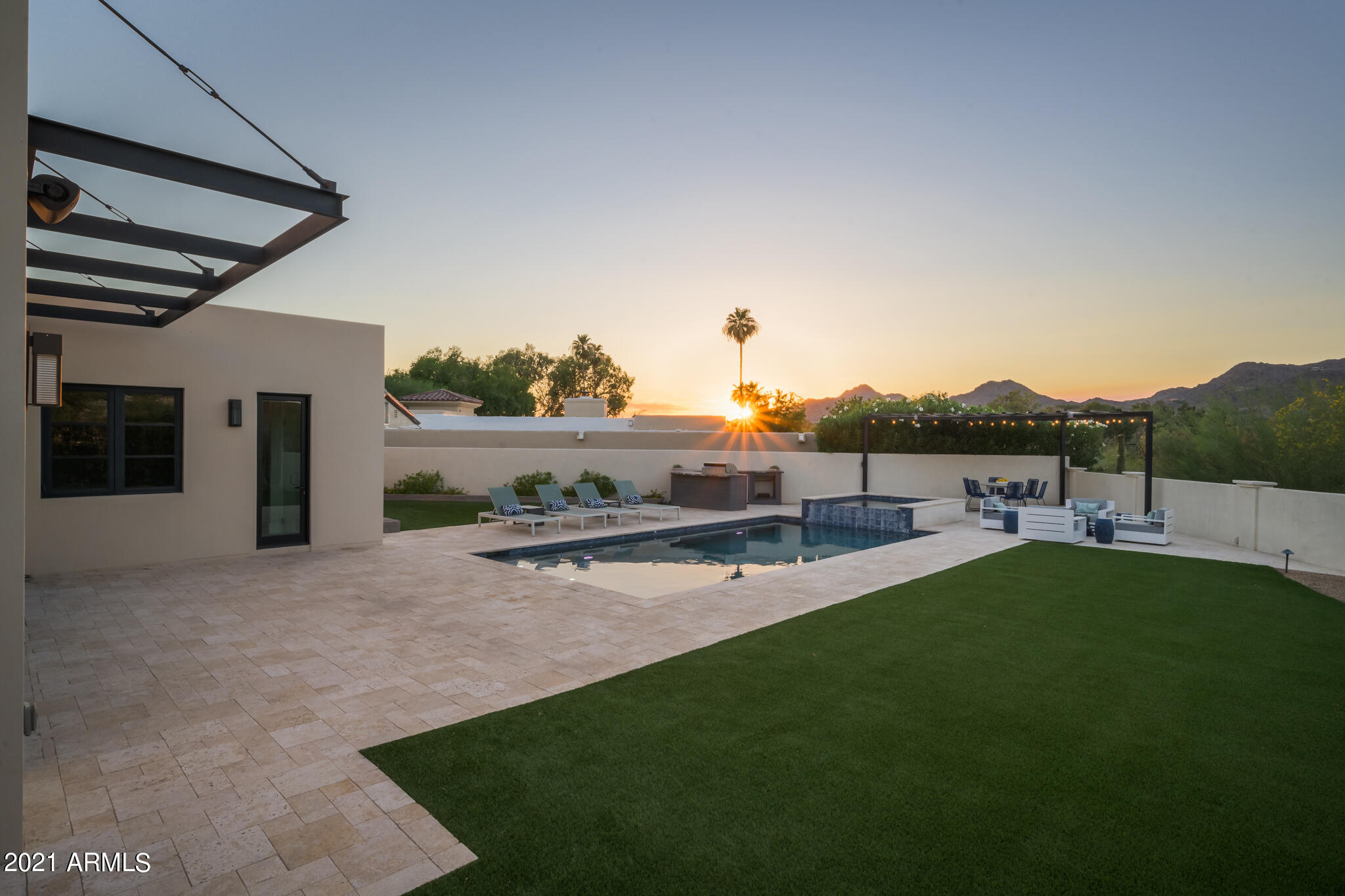 HERITAGE HILLS UNIT 2 - Residential