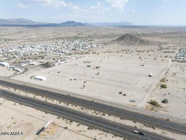 DESERT GARDEN - Commercial Sale