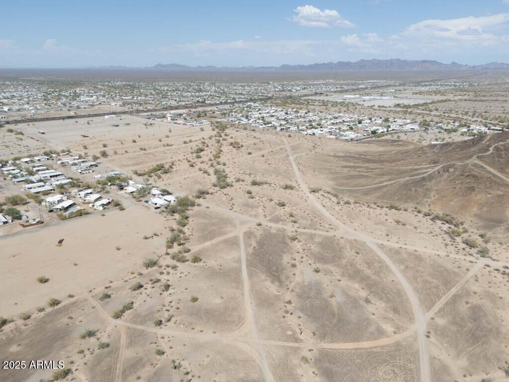 DESERT GARDEN - Commercial Sale