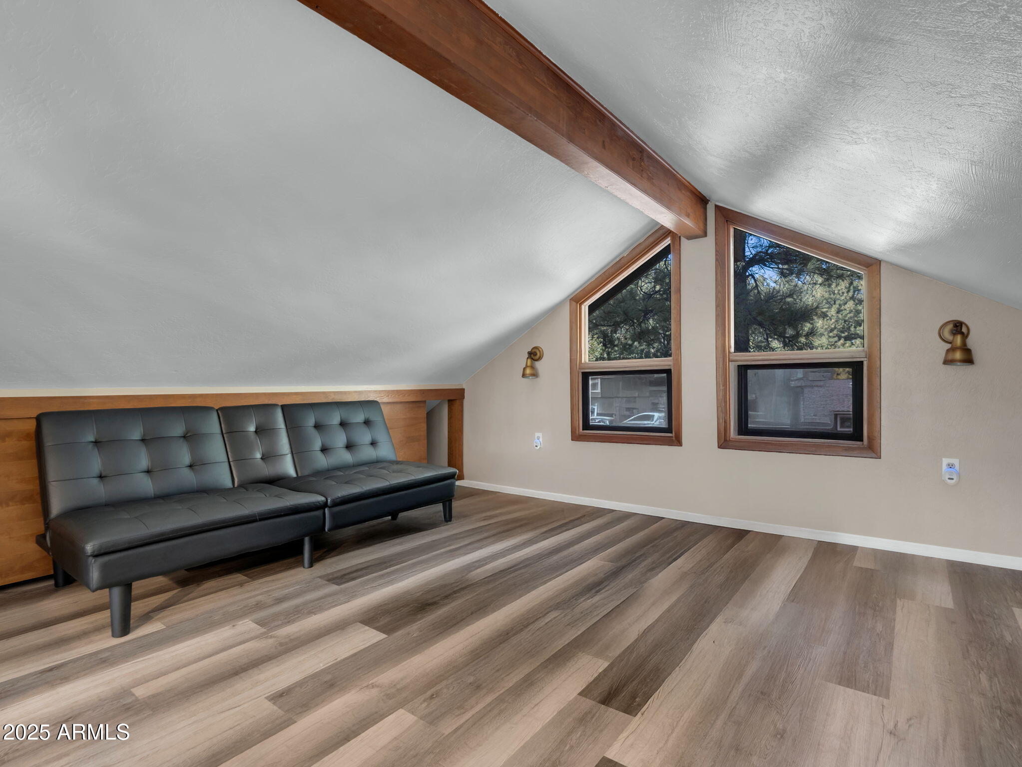 NORTH LODGE - Residential