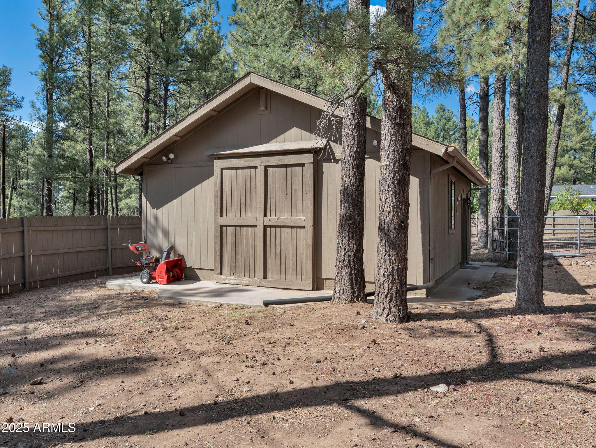 NORTH LODGE - Residential