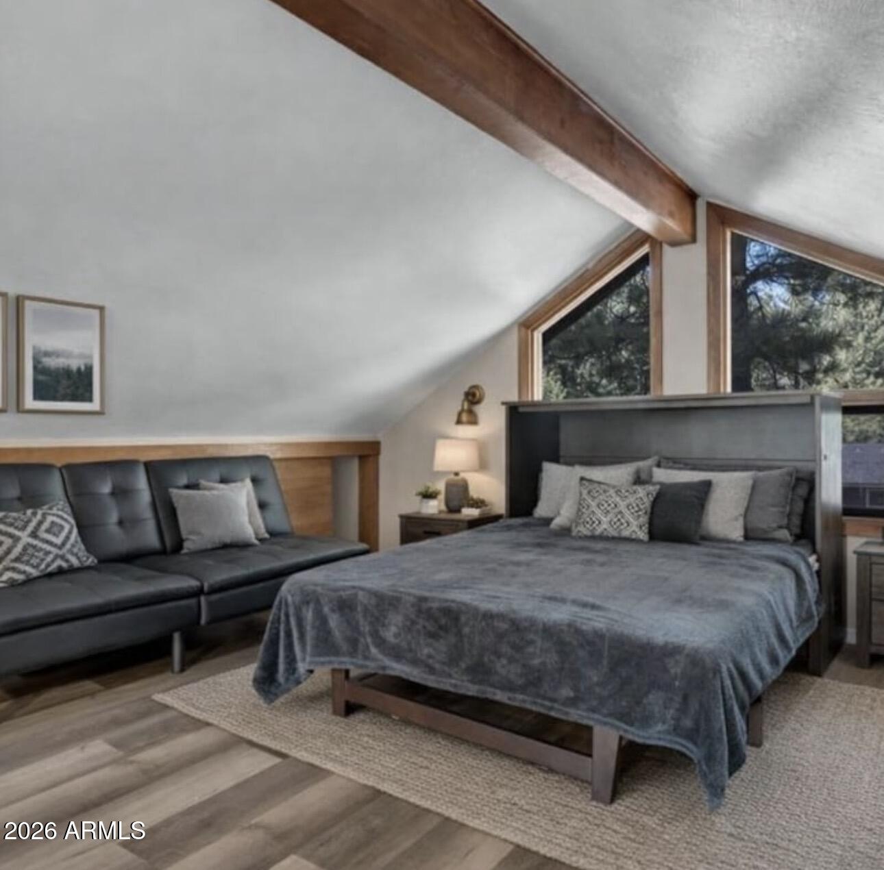NORTH LODGE - Residential