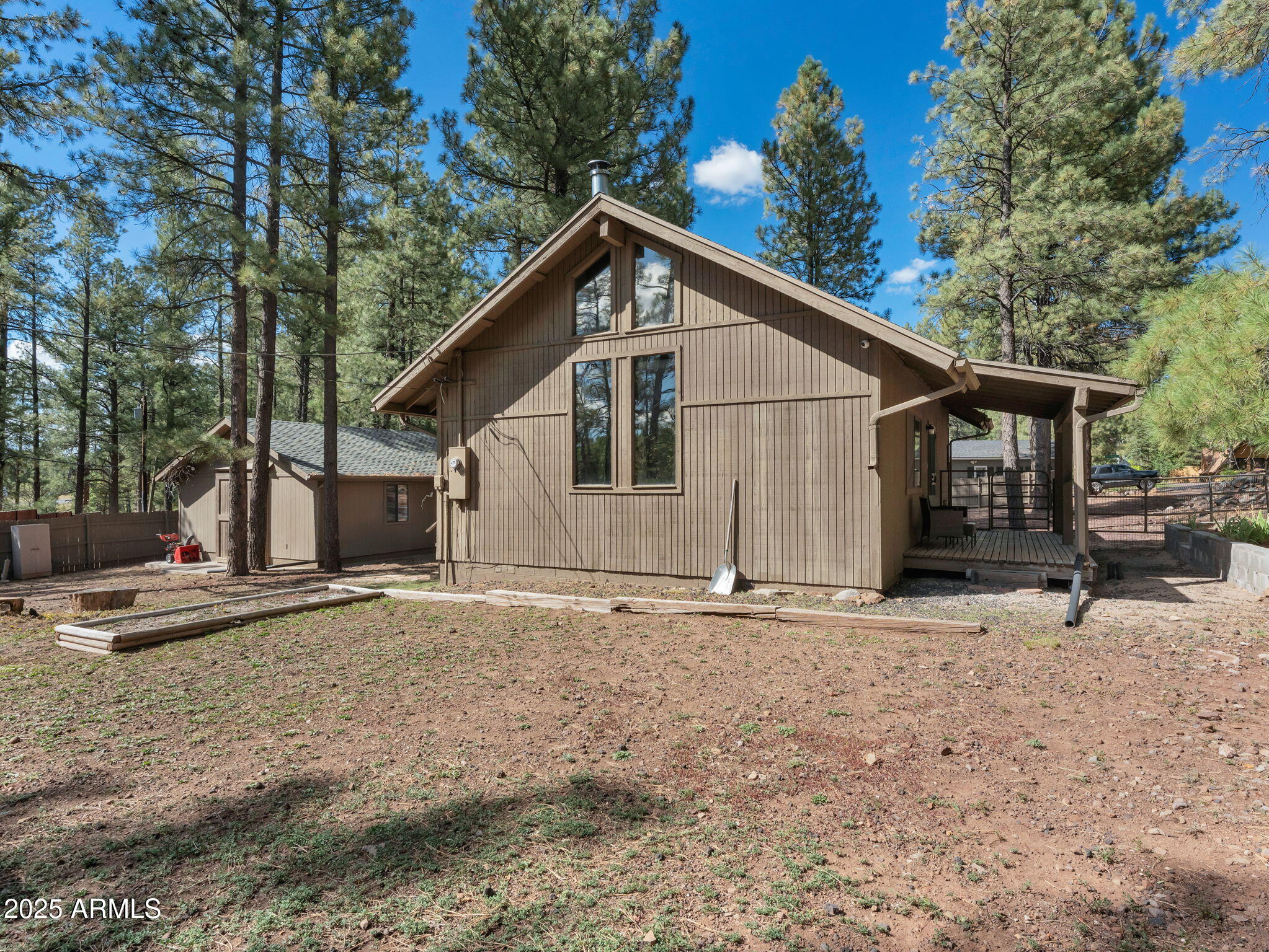 NORTH LODGE - Residential