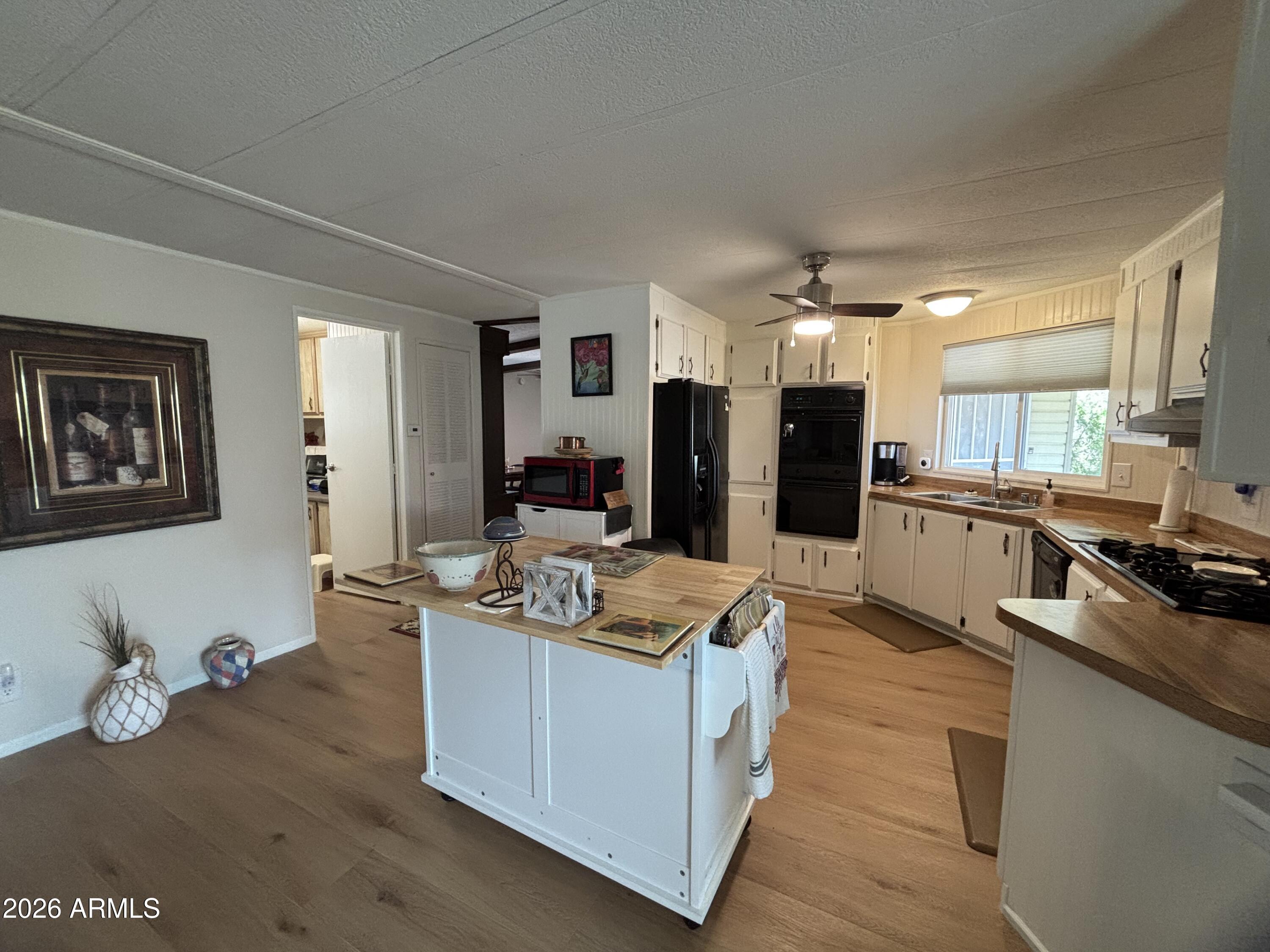 BLACK CANYON ESTATES UNIT 1 - Residential