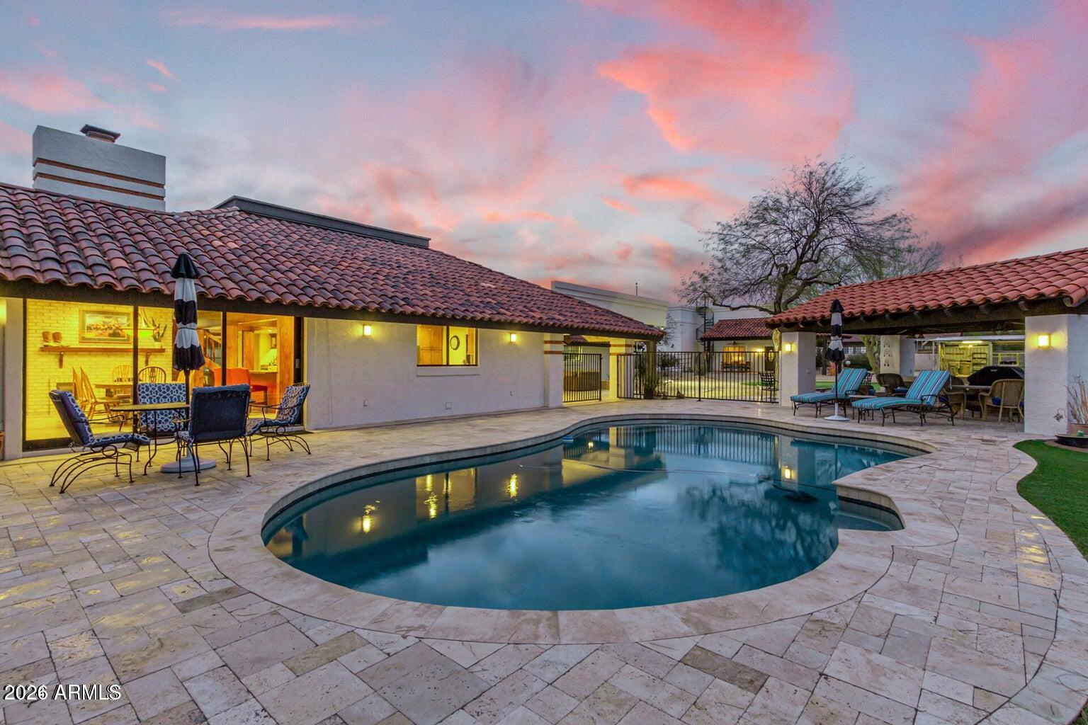 SADDLEBACK HILLS - Residential