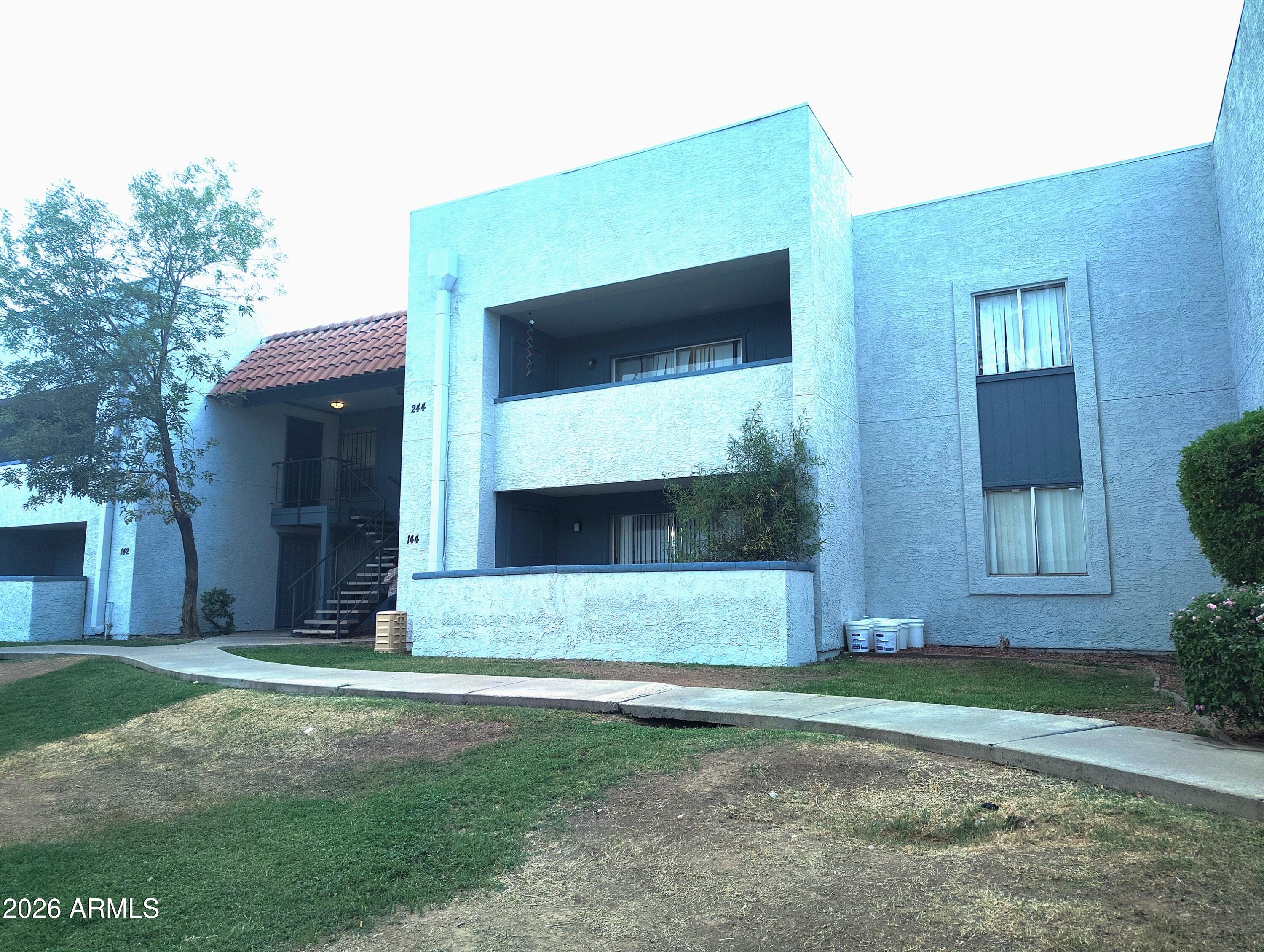 MARYLAND MANOR CONDOS PHASE 2 - Residential