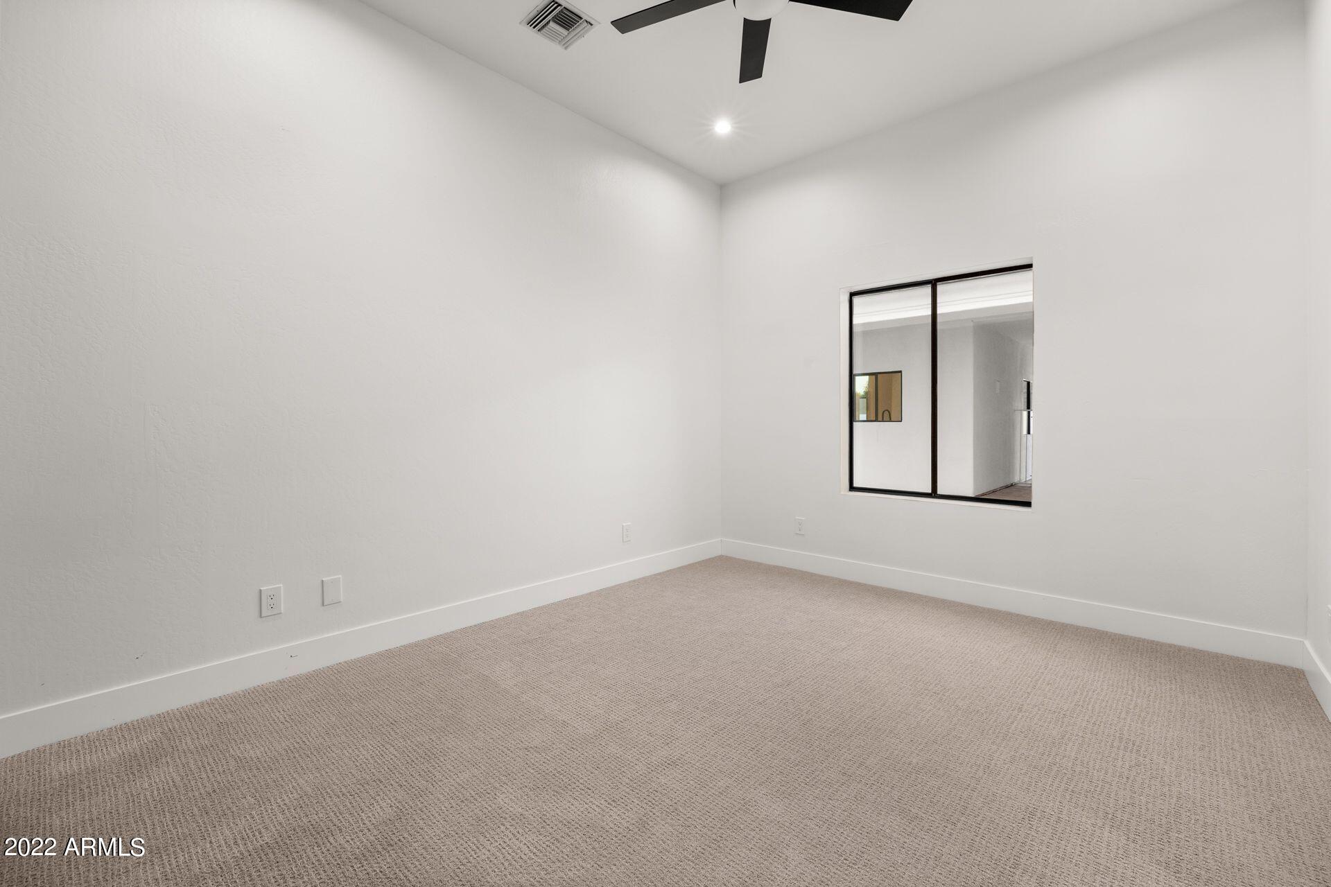 THUNDERBIRD EAST 3 - Residential