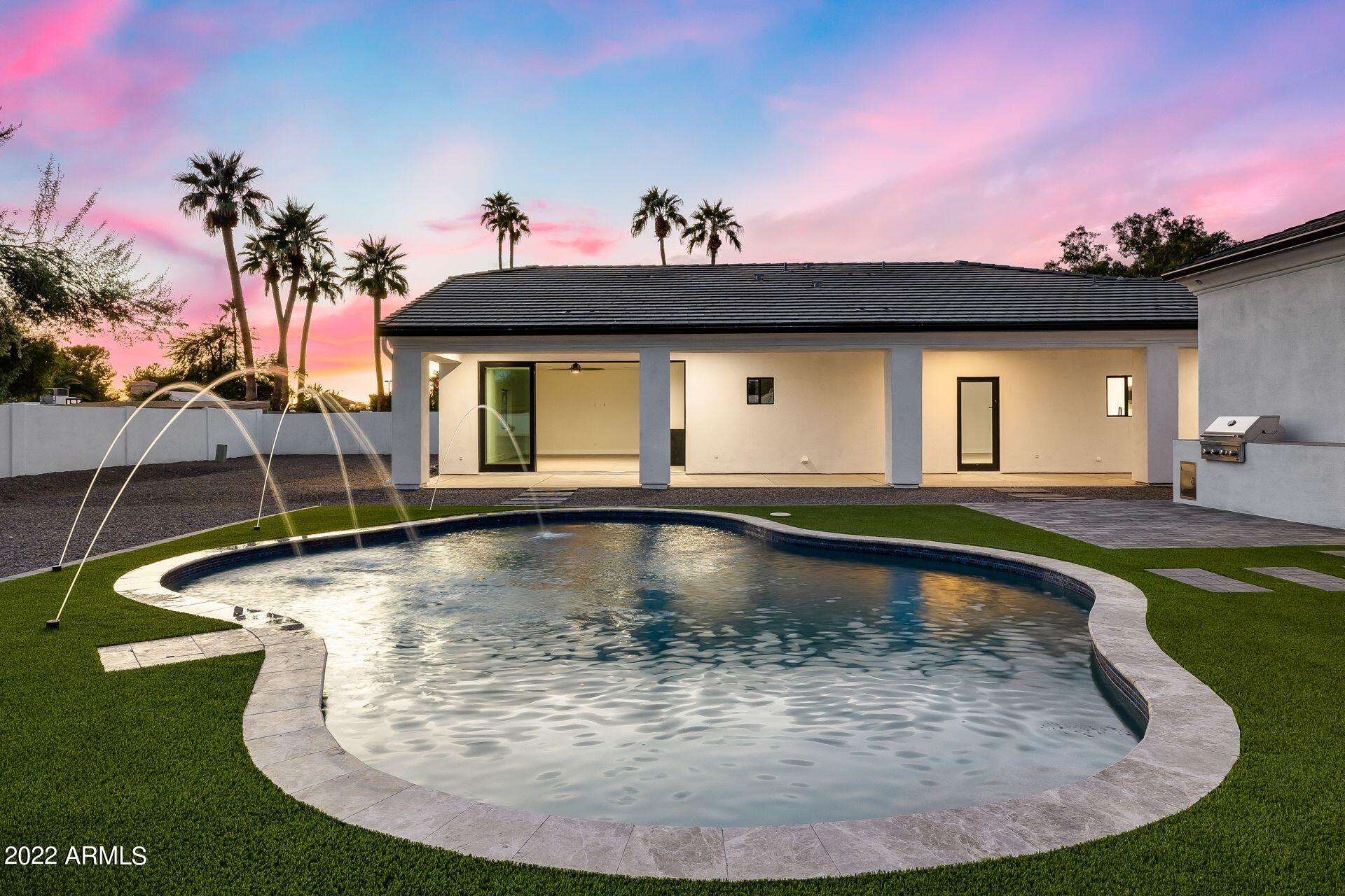 THUNDERBIRD EAST 3 - Residential