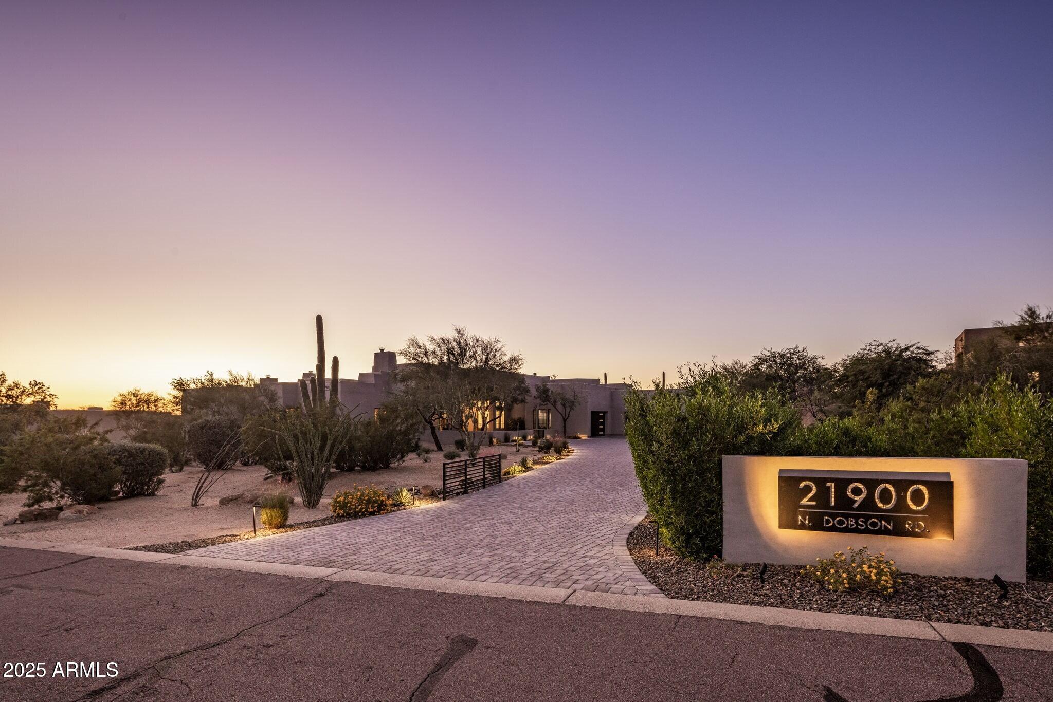 Pinnacle Peak Vistas - Residential
