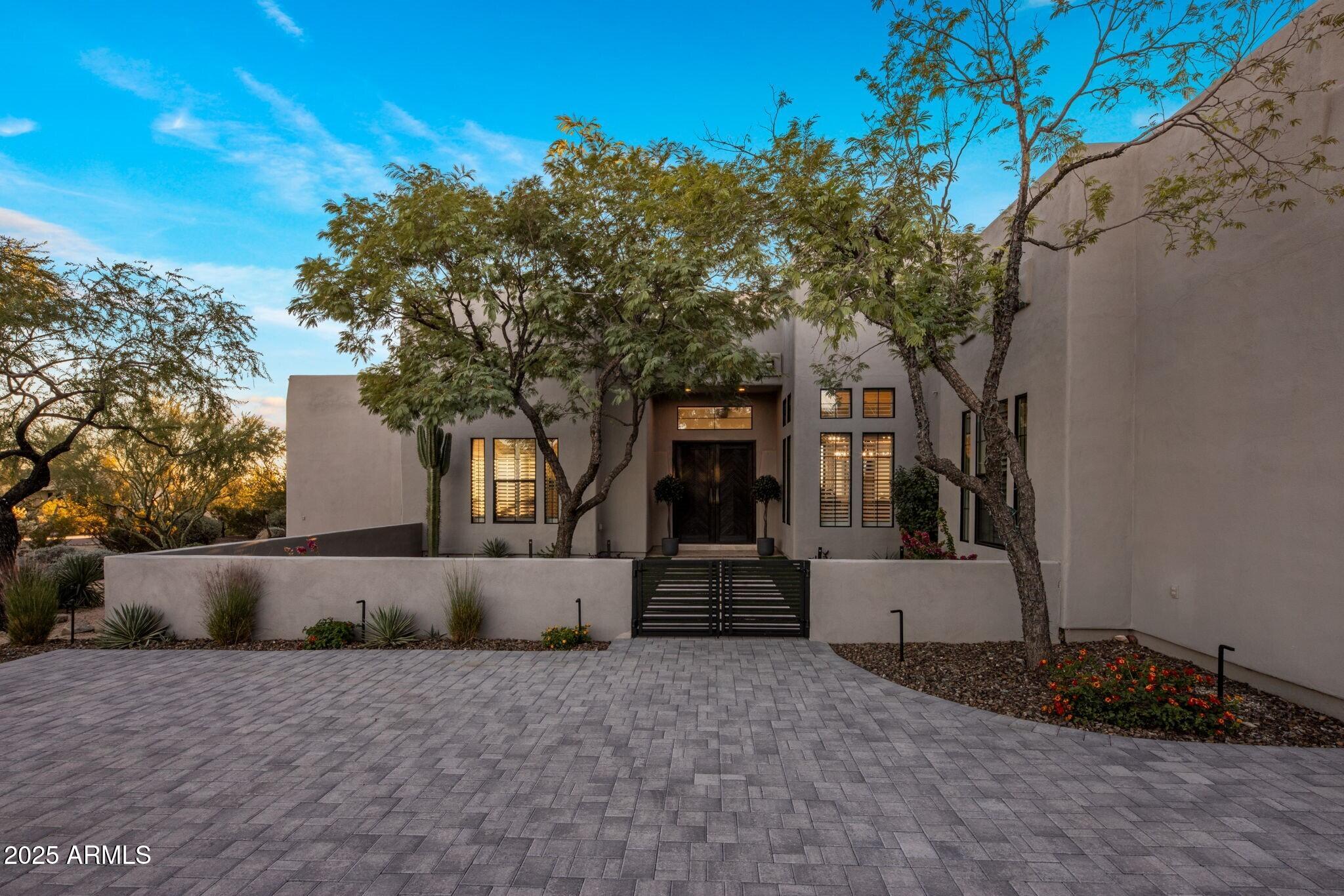 Pinnacle Peak Vistas - Residential