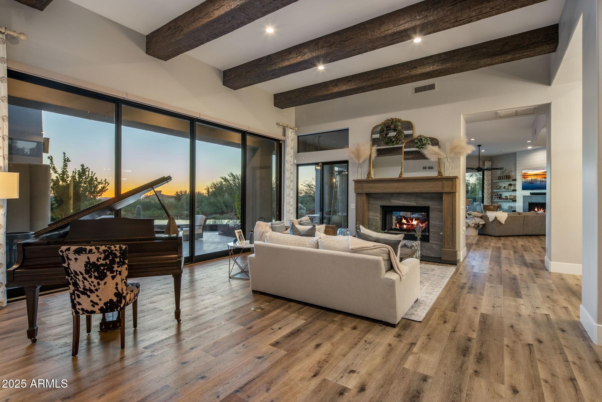 Pinnacle Peak Vistas - Residential