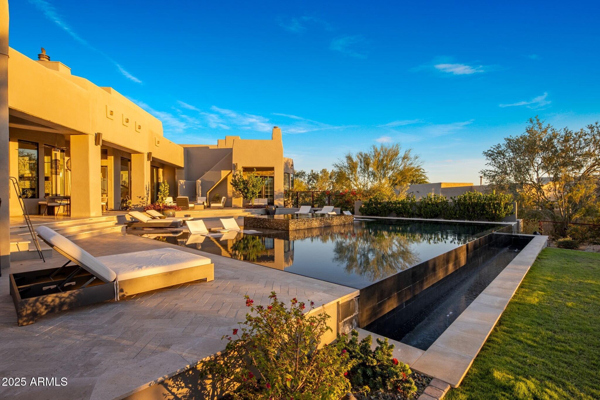 Pinnacle Peak Vistas - Residential