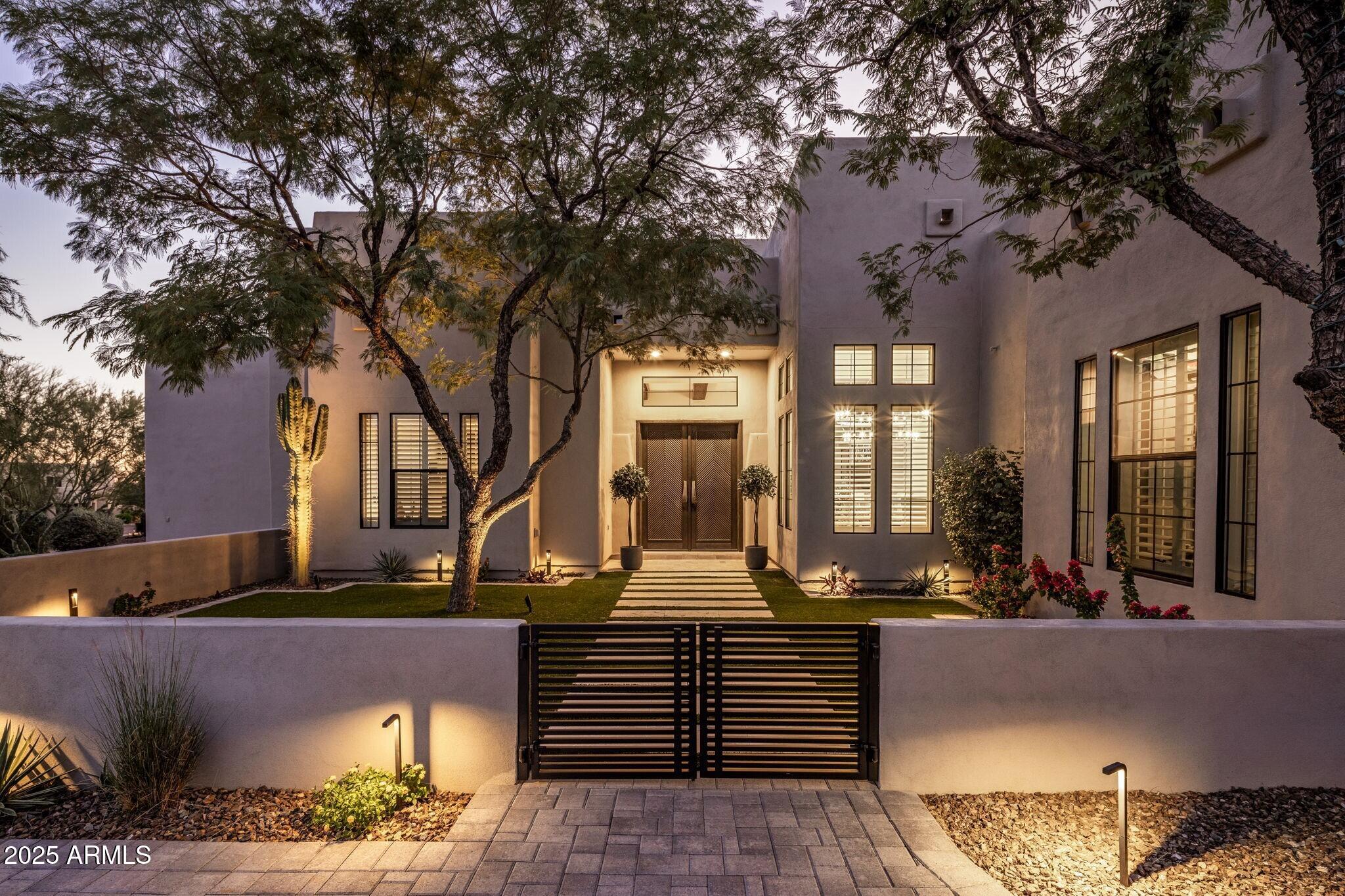 Pinnacle Peak Vistas - Residential