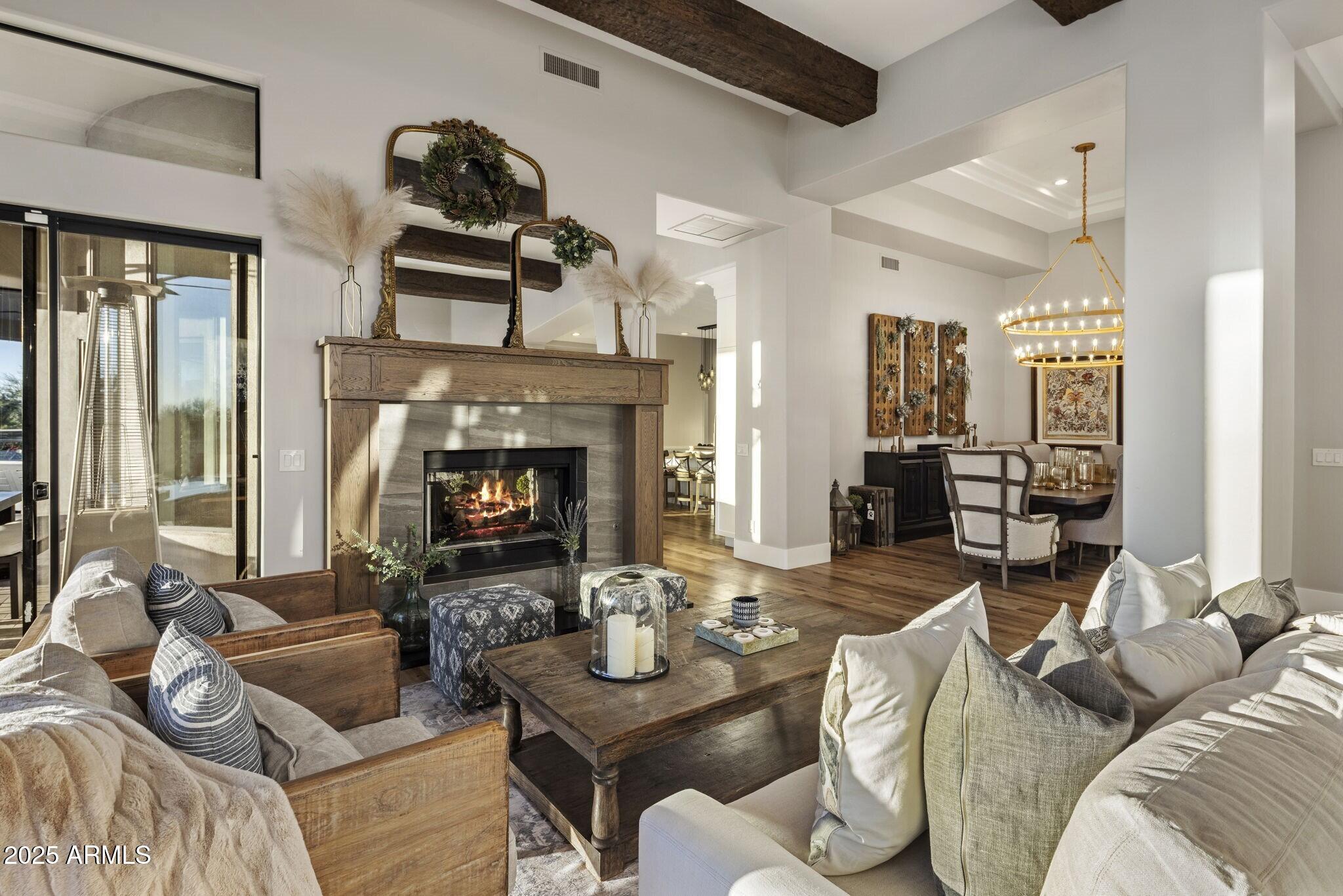 Pinnacle Peak Vistas - Residential