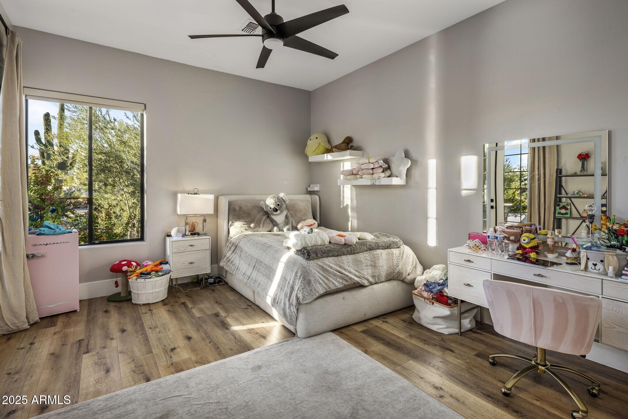 Pinnacle Peak Vistas - Residential