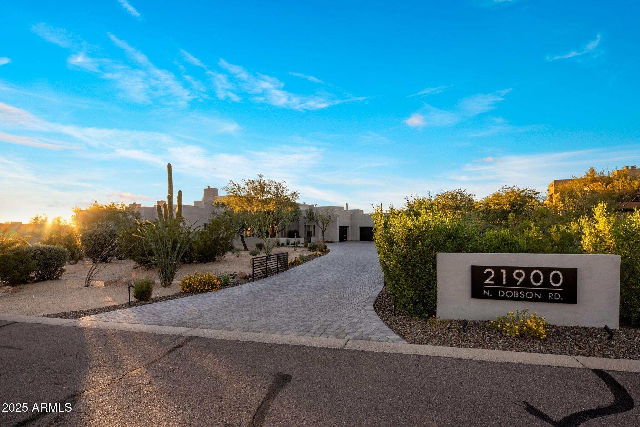 Pinnacle Peak Vistas - Residential