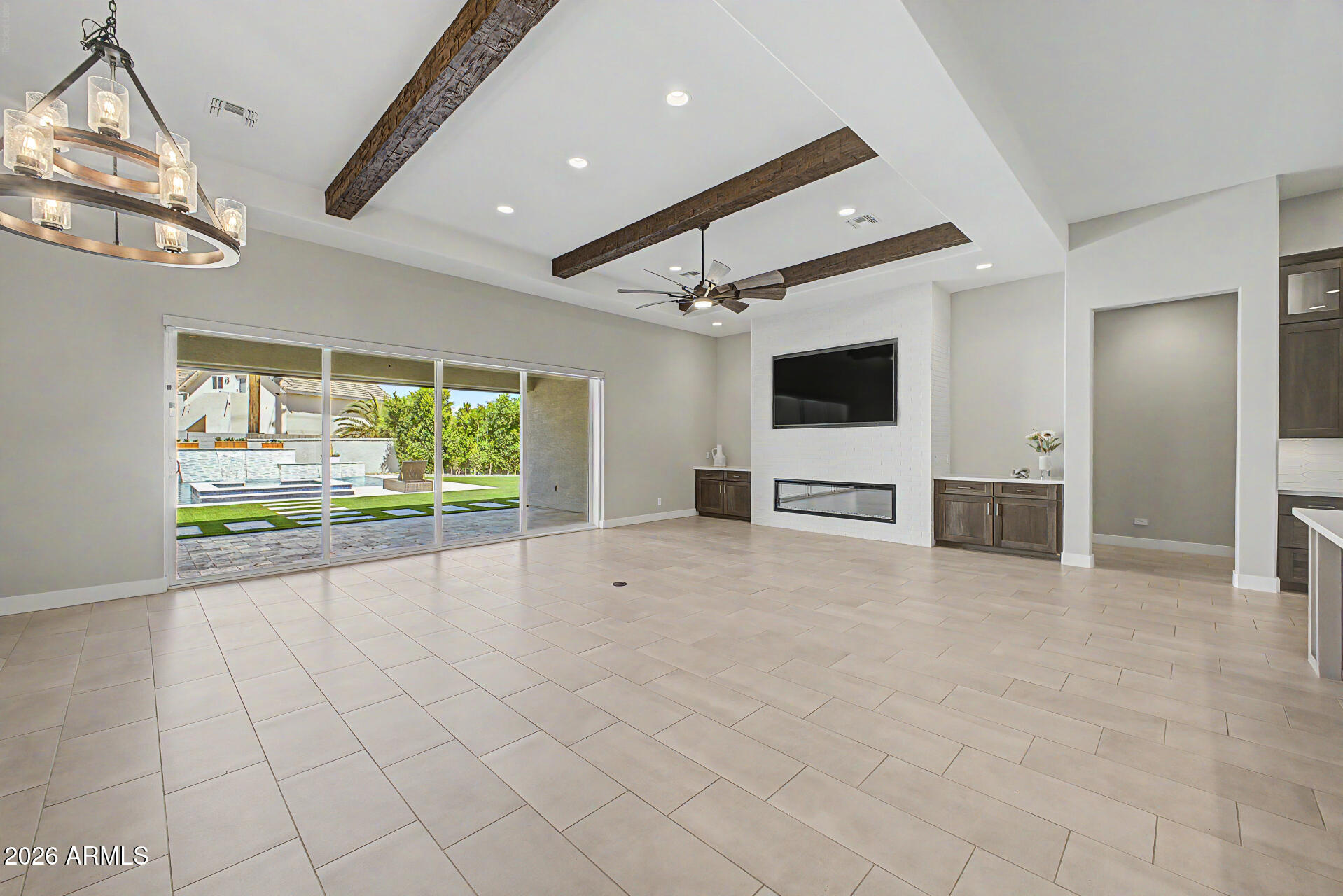 OVERLOOK AT FOREST KNOLL - Residential