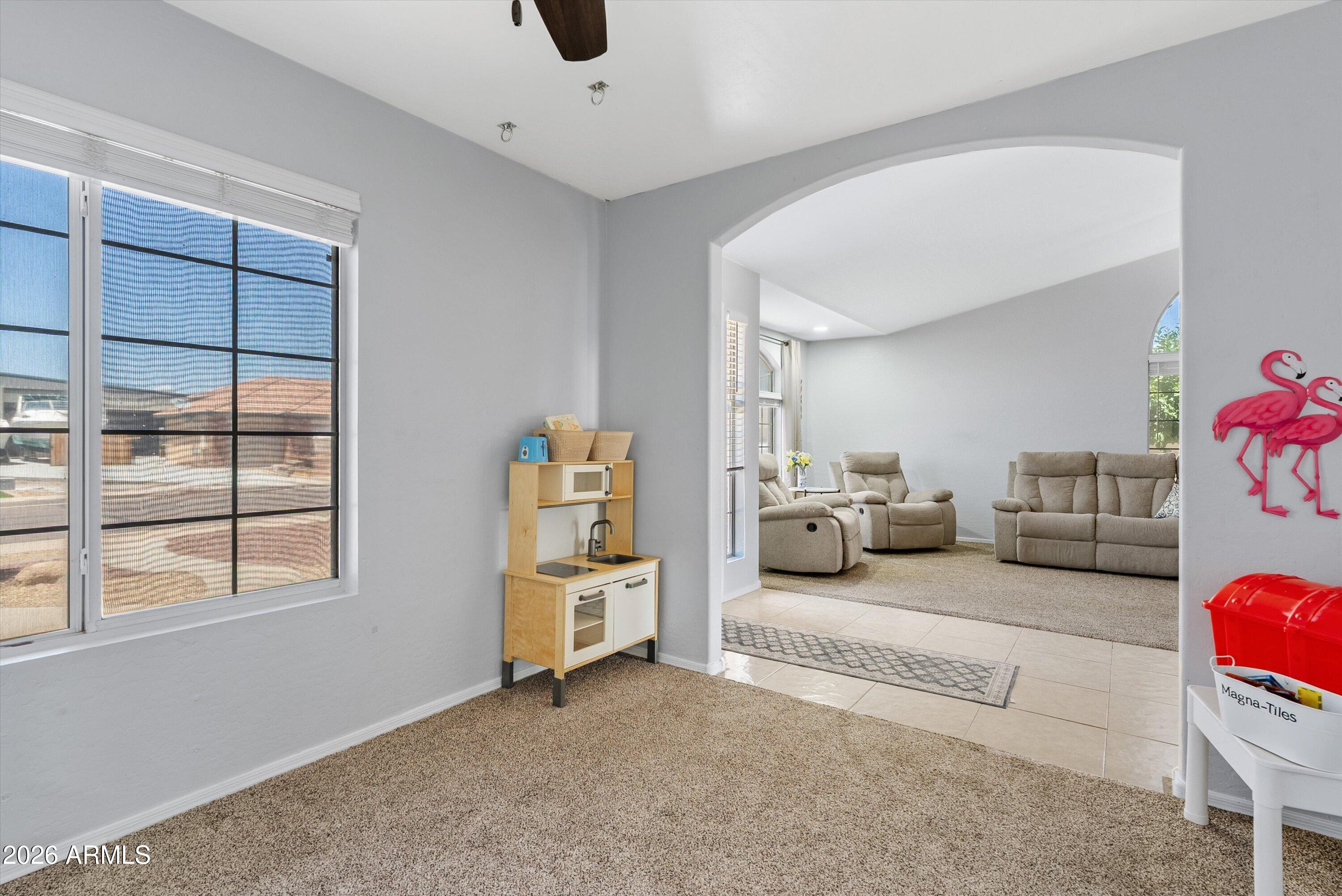 STRATFORD ESTATES - Residential