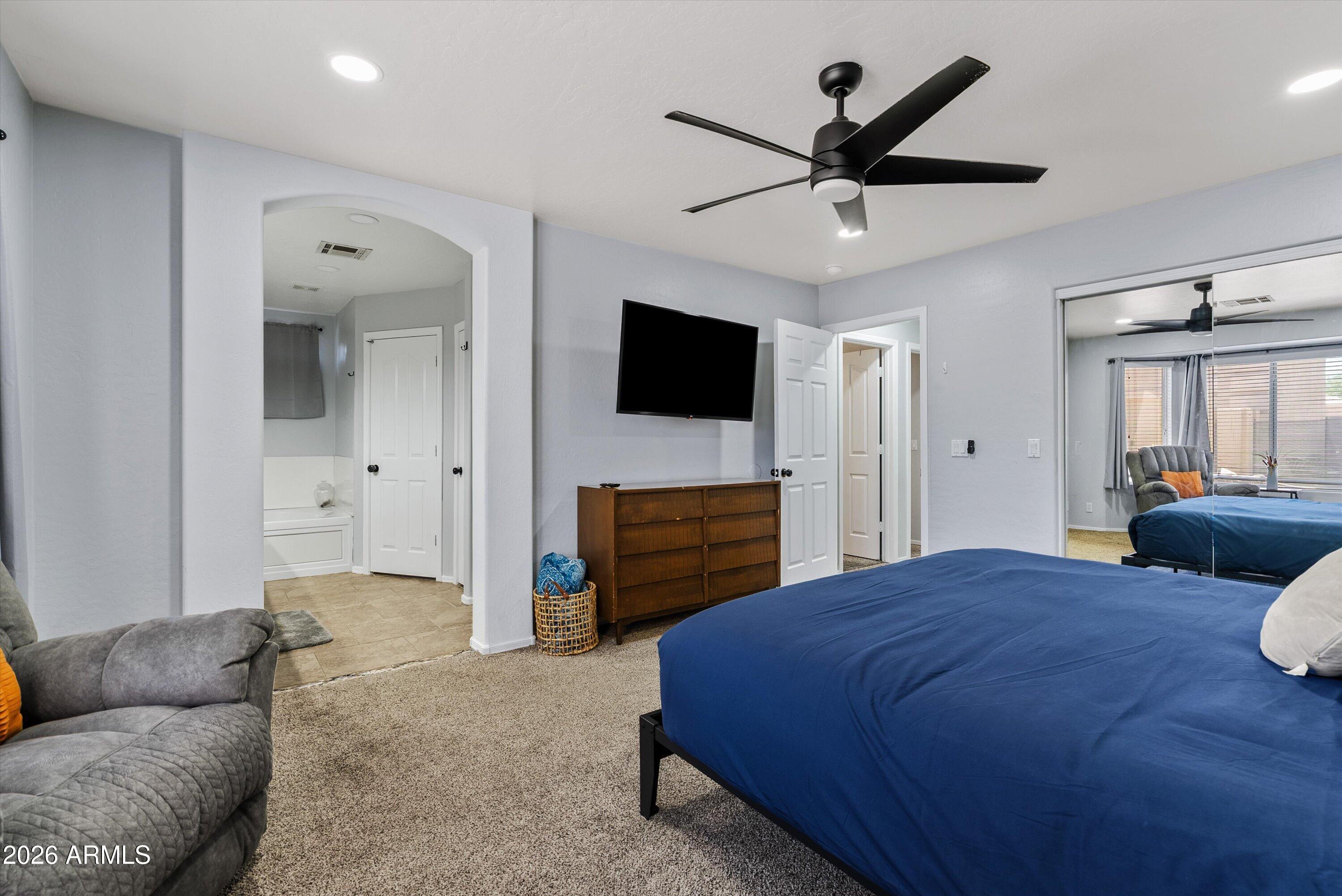 STRATFORD ESTATES - Residential