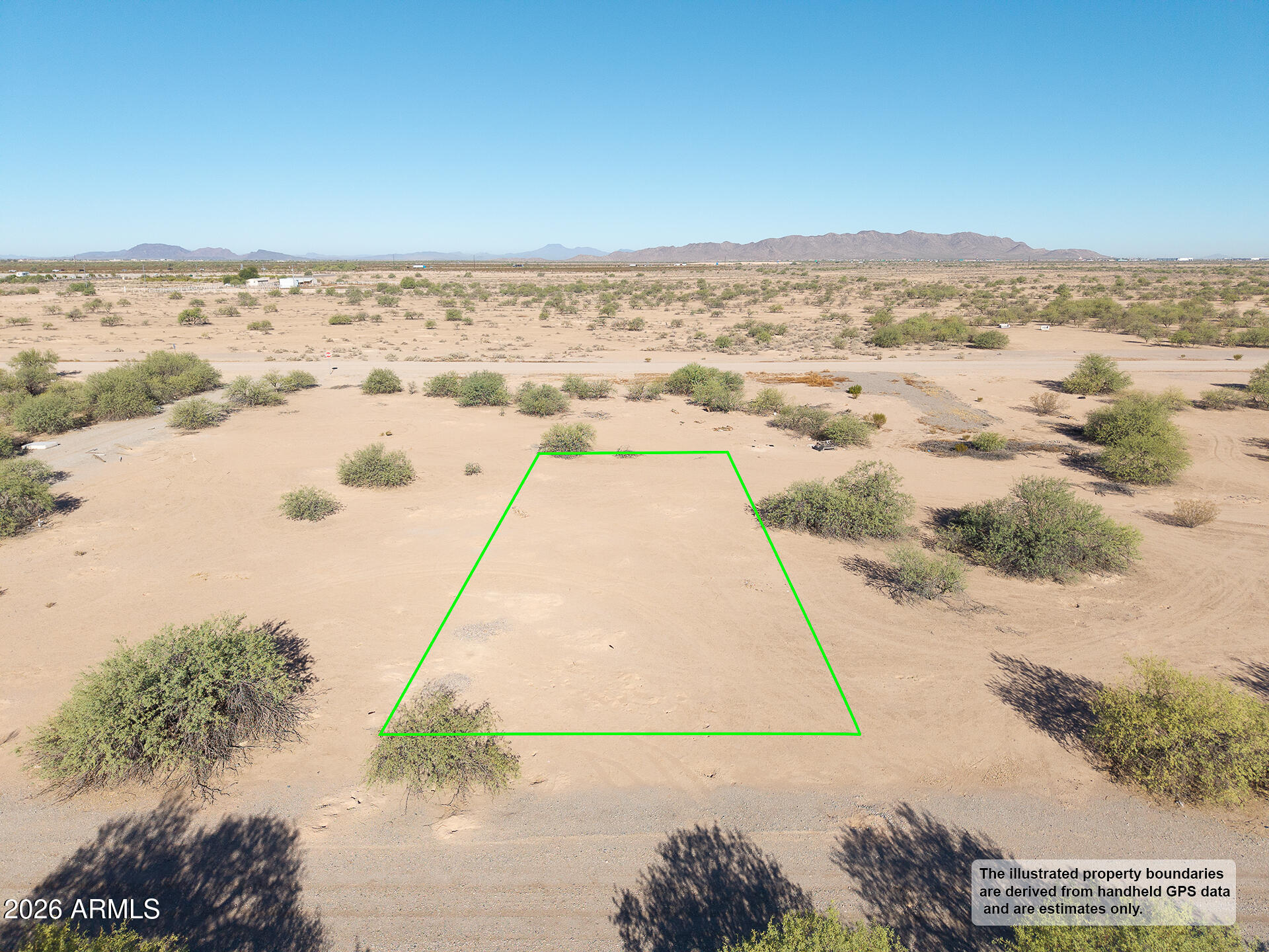 A great opportunity to invest or build your dream home in this growing city of Eloy! No HOA. Conveniently located near I-10 and I-8. Easy access to Casa Grande, Phoenix and Tucson. Buyer and Buyer's agent to verify all further facts and information, utilities, and dimensions. Seller has other lots in Eloy for
sale. Motivated Seller!