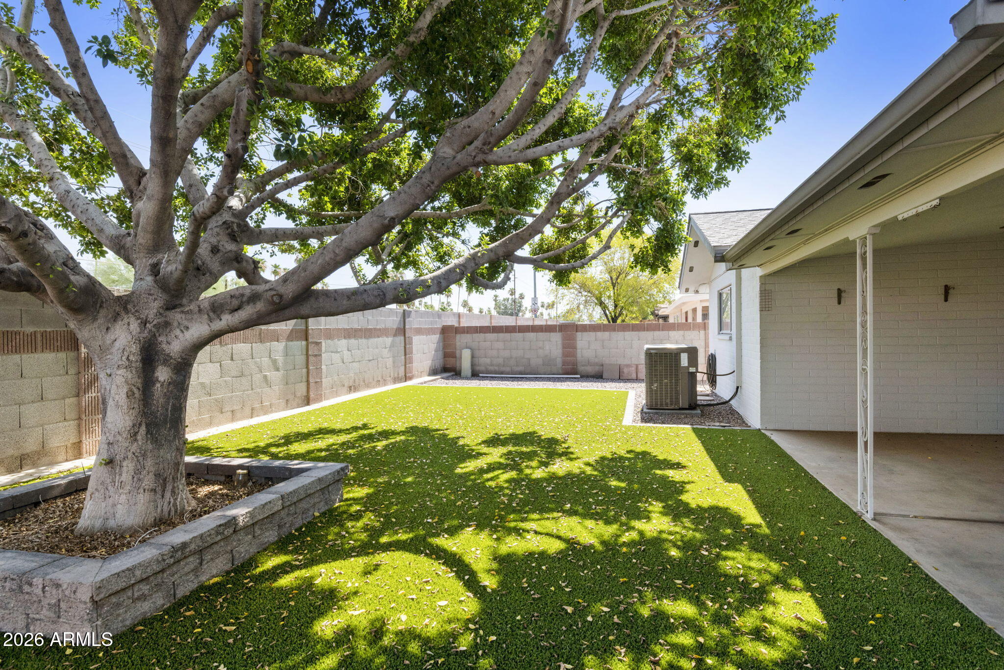 SUNLAND VILLAGE 2 - Residential