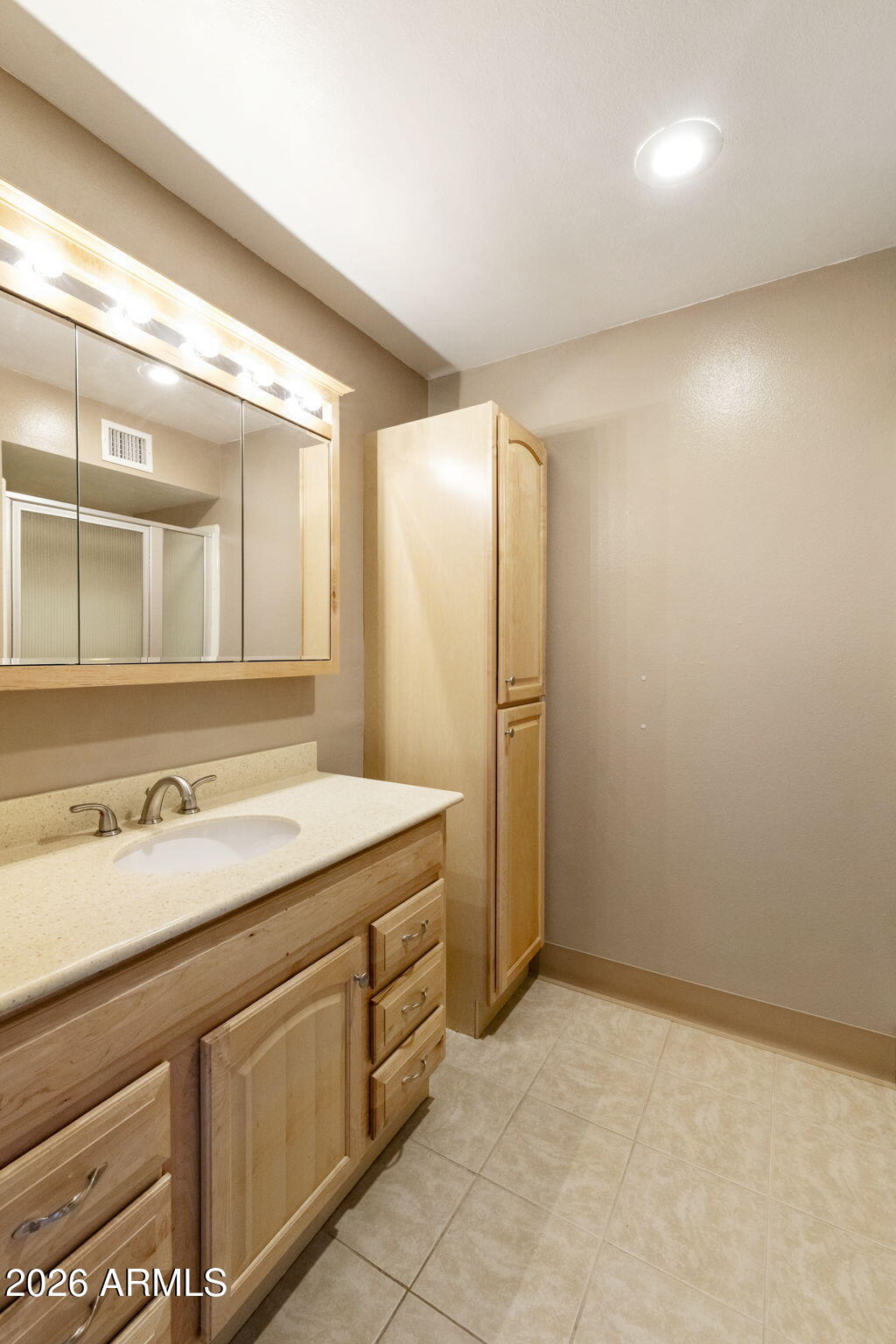 SUNLAND VILLAGE 2 - Residential