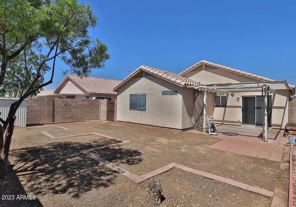 STONECREST - Residential Lease
