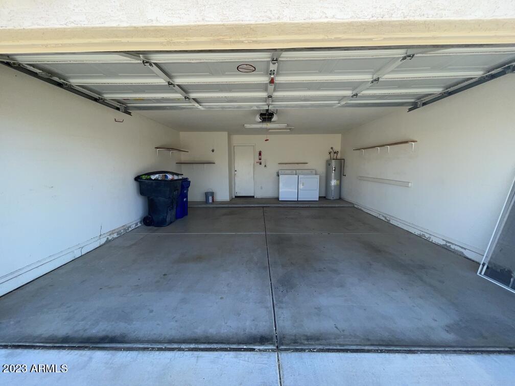 STONECREST - Residential Lease
