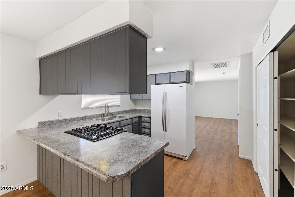 WEDGEWOOD PARK 9 - Residential