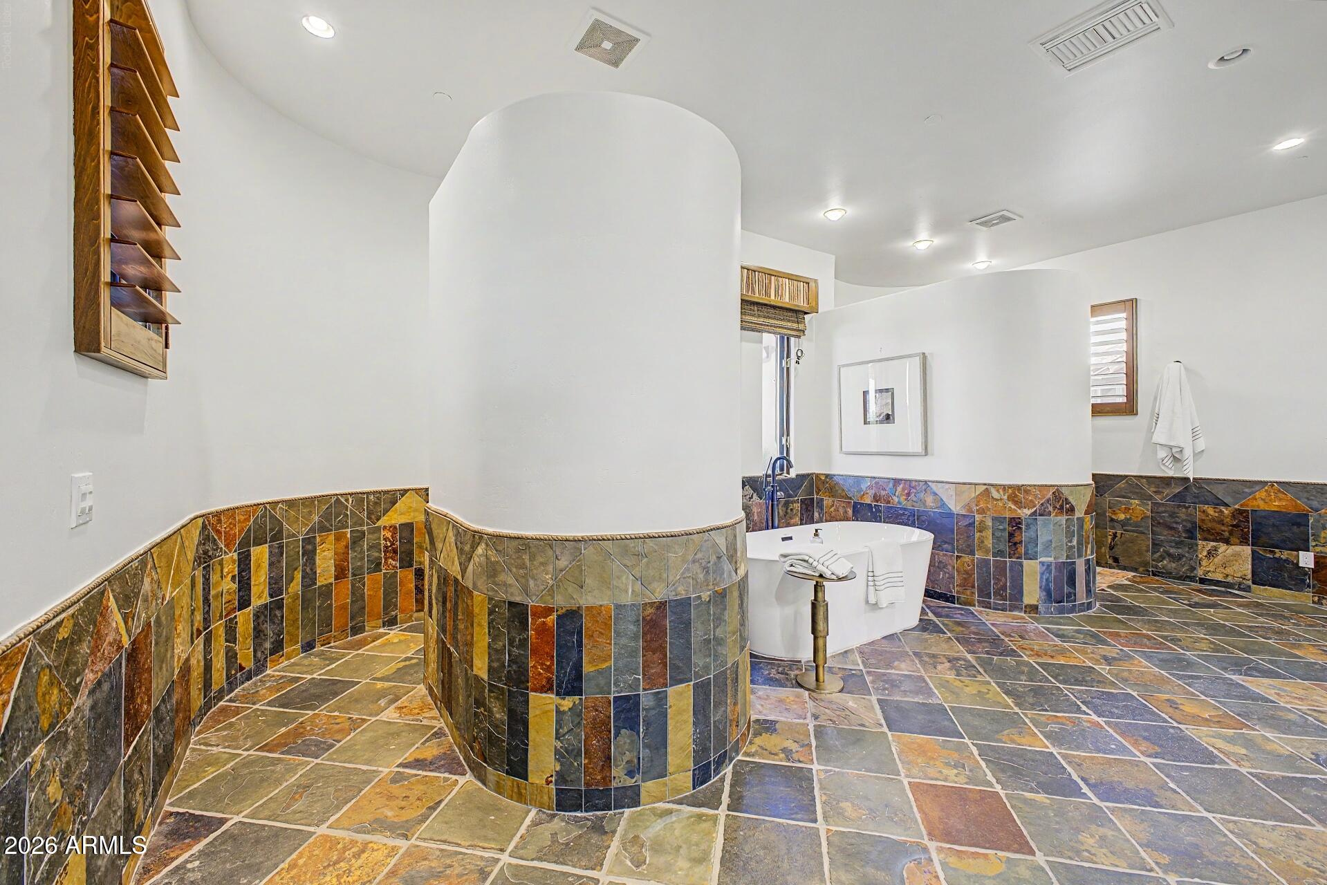 SONORAN CREST - Residential