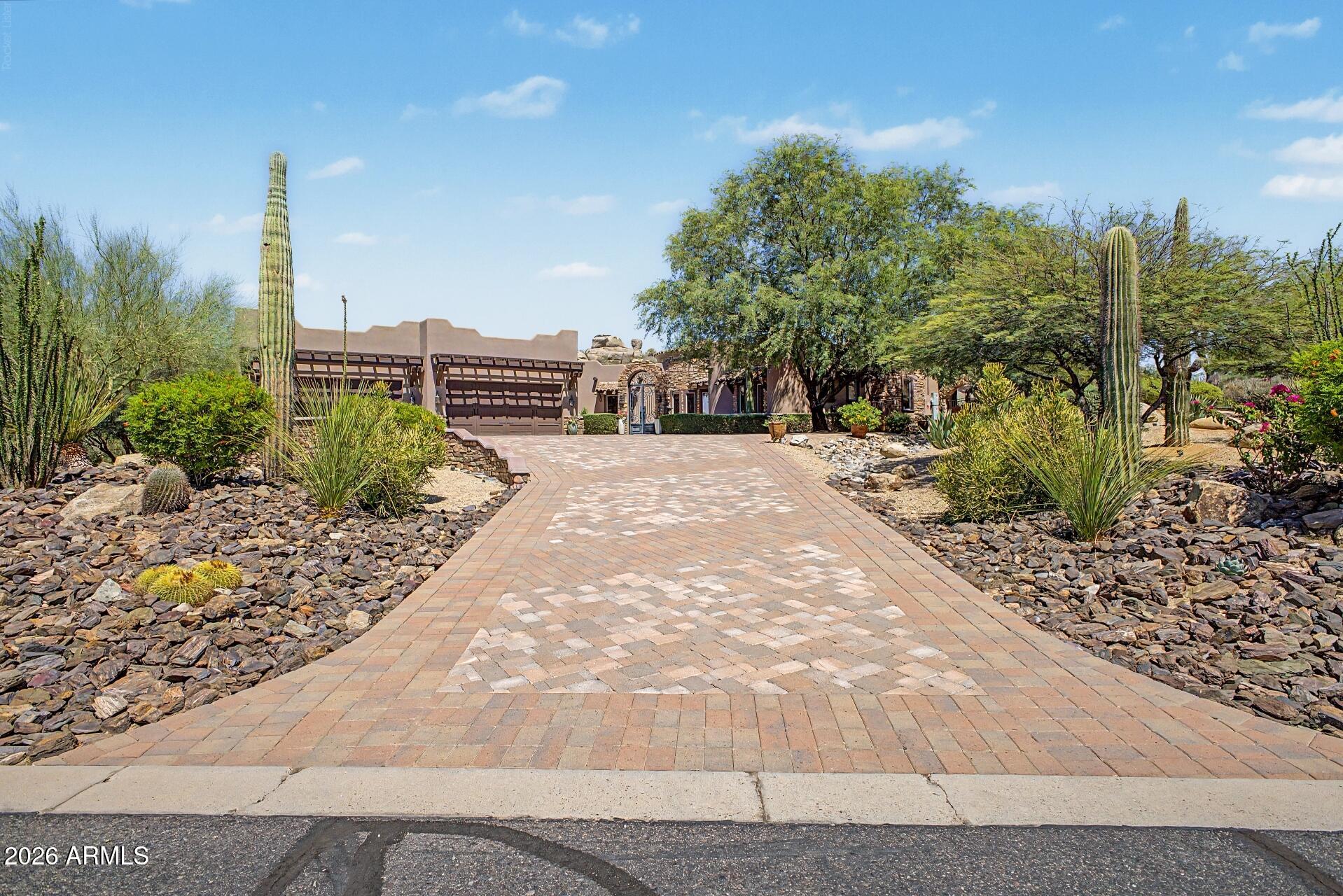 SONORAN CREST - Residential