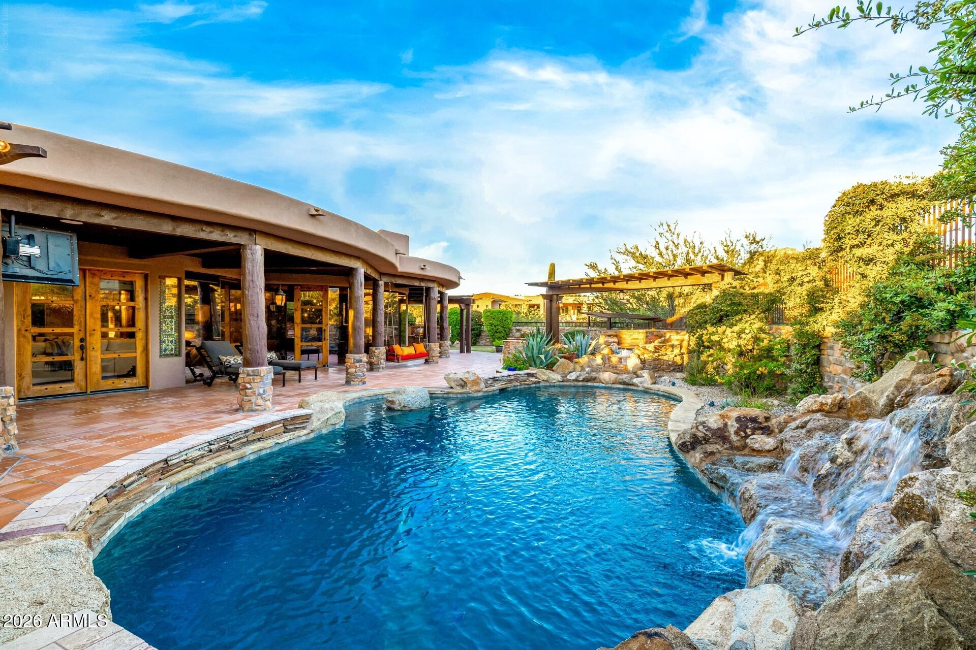 SONORAN CREST - Residential