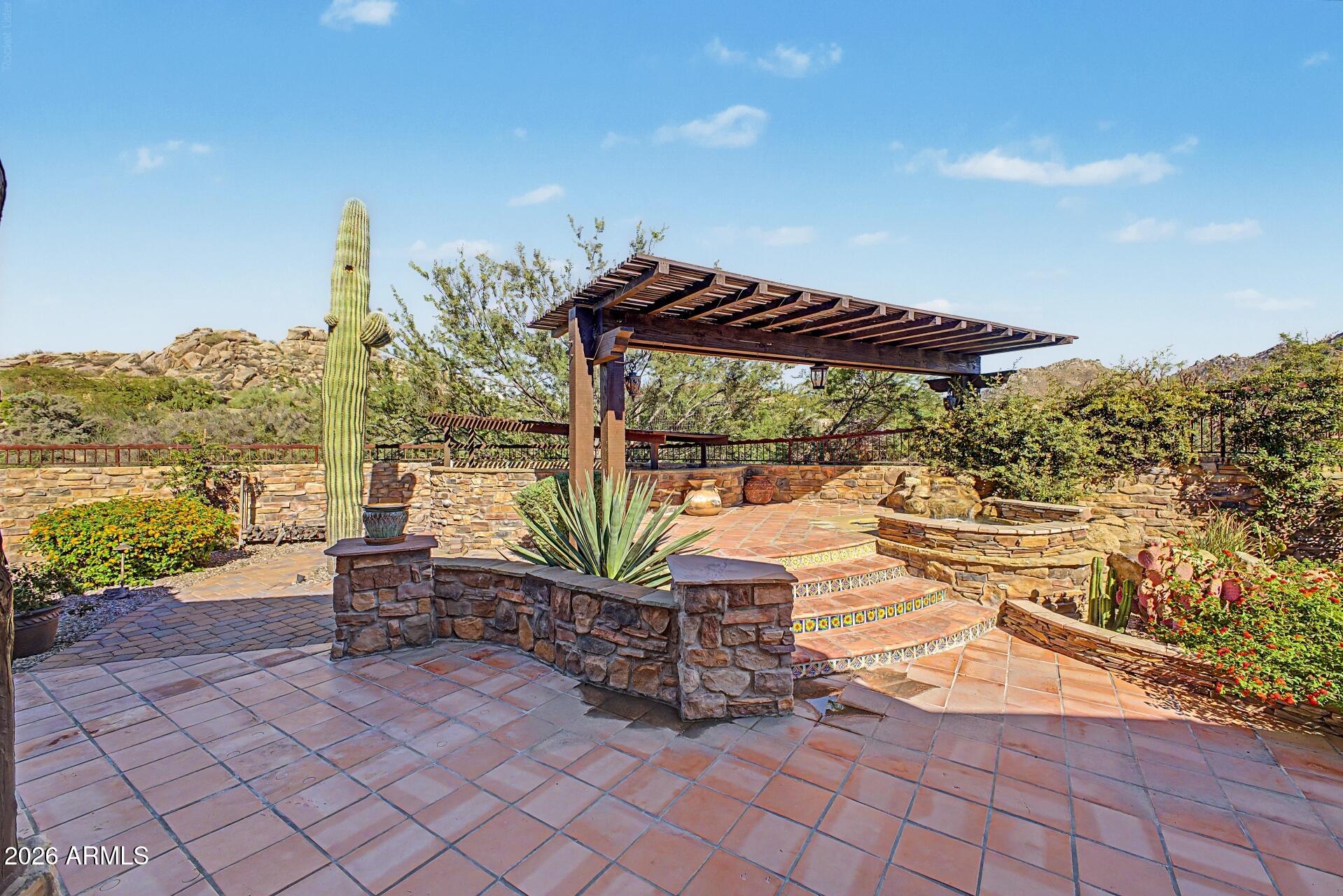 SONORAN CREST - Residential