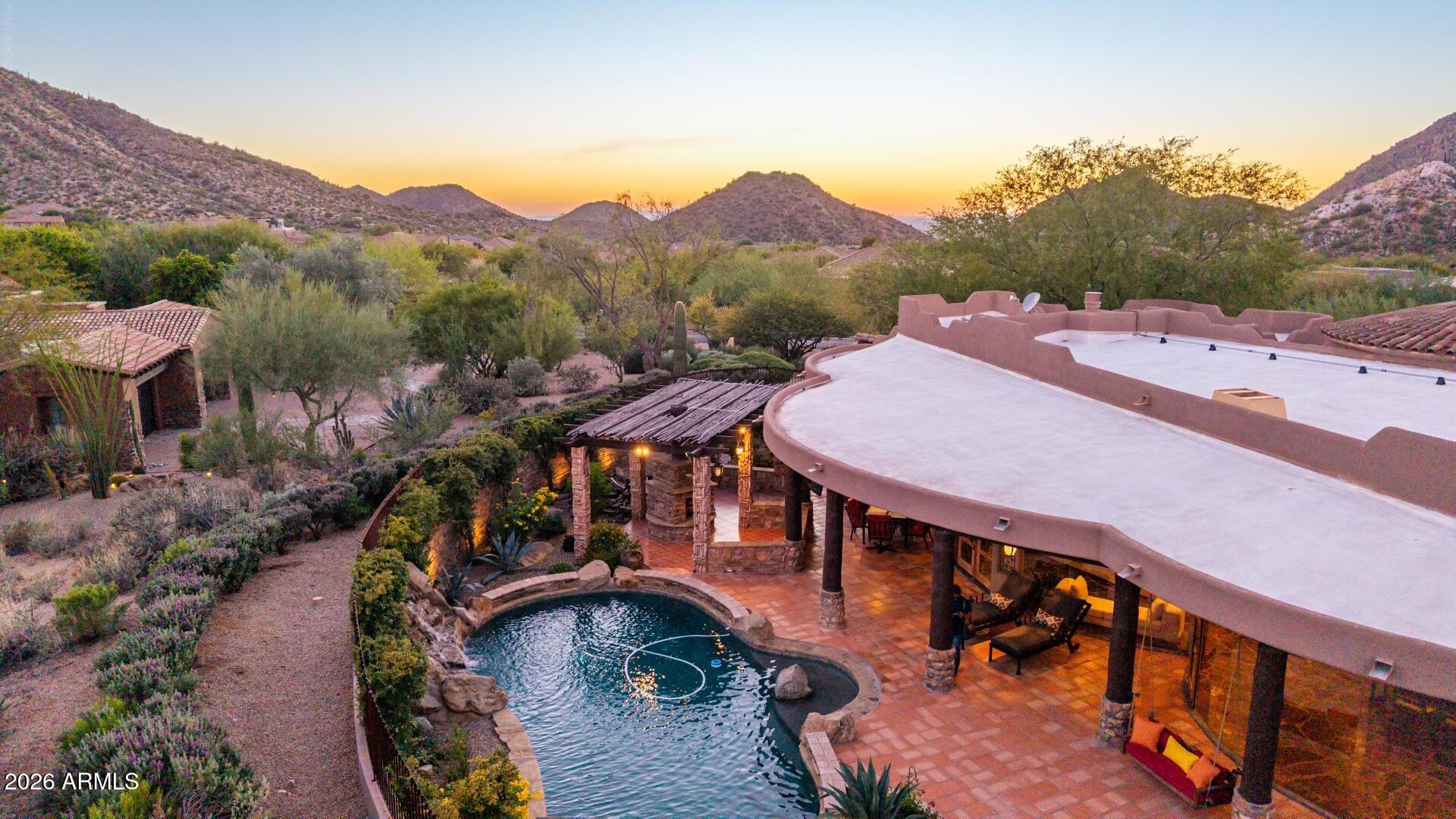 SONORAN CREST - Residential