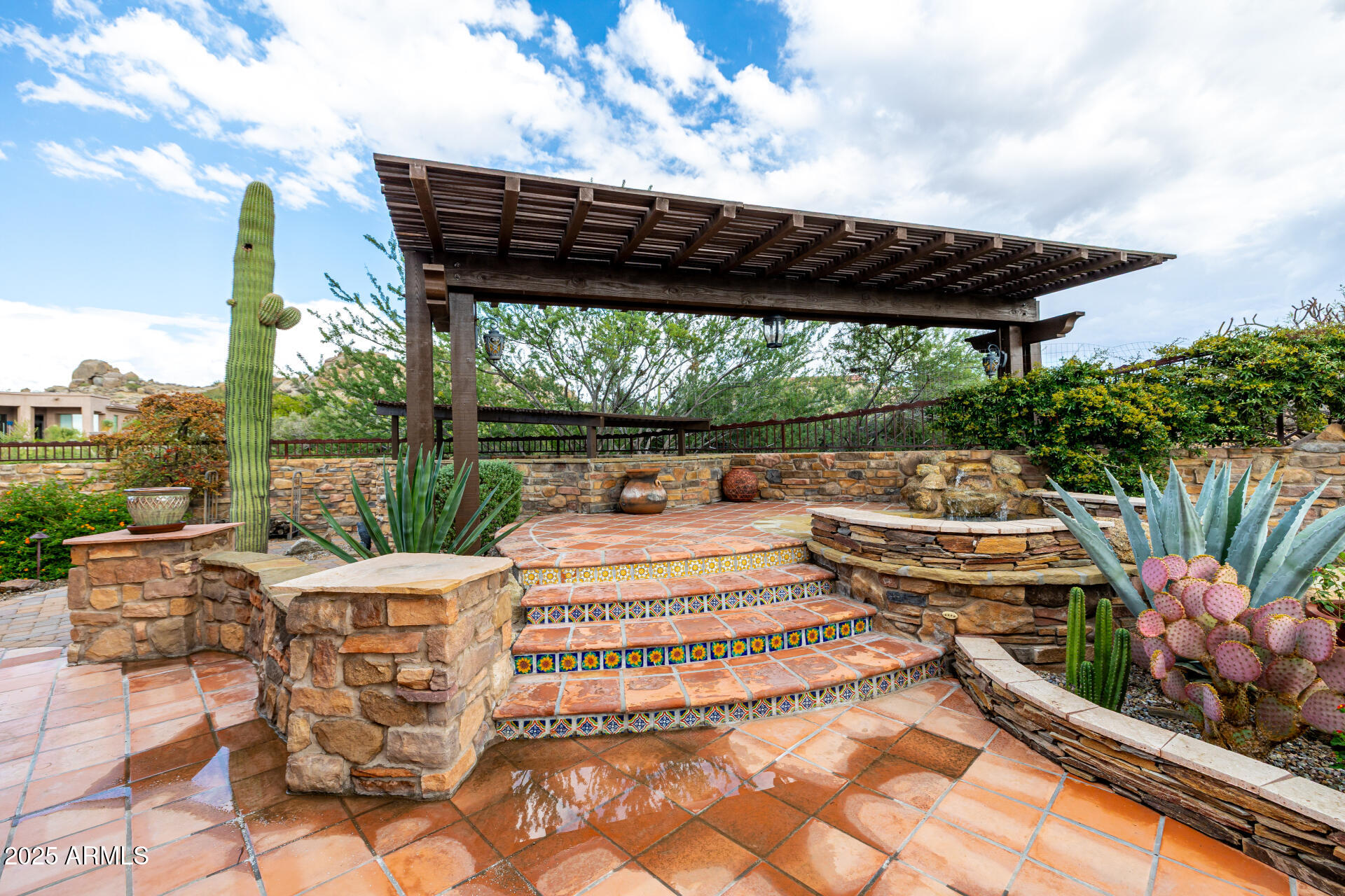 SONORAN CREST - Residential